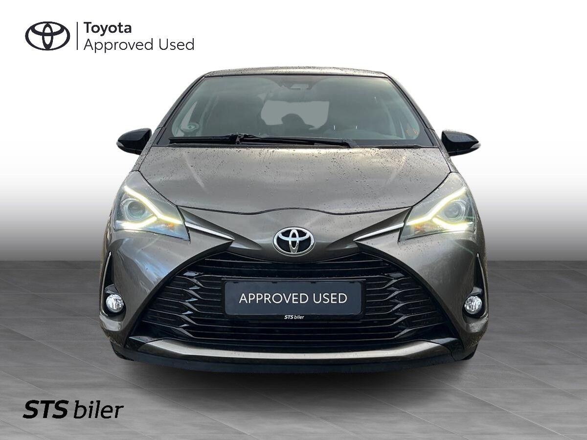 Billede af Toyota Yaris 1,5 VVT-I T3 Premiumpakke Multidrive S 111HK 5d 6g Aut.