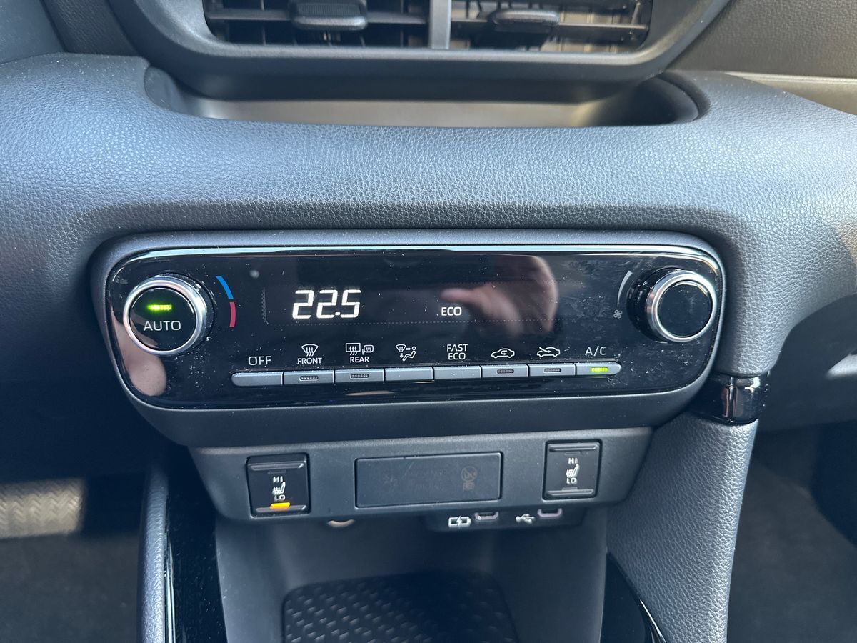 Billede af Toyota Yaris 1,5 Hybrid Style 116HK 5d Trinl. Gear