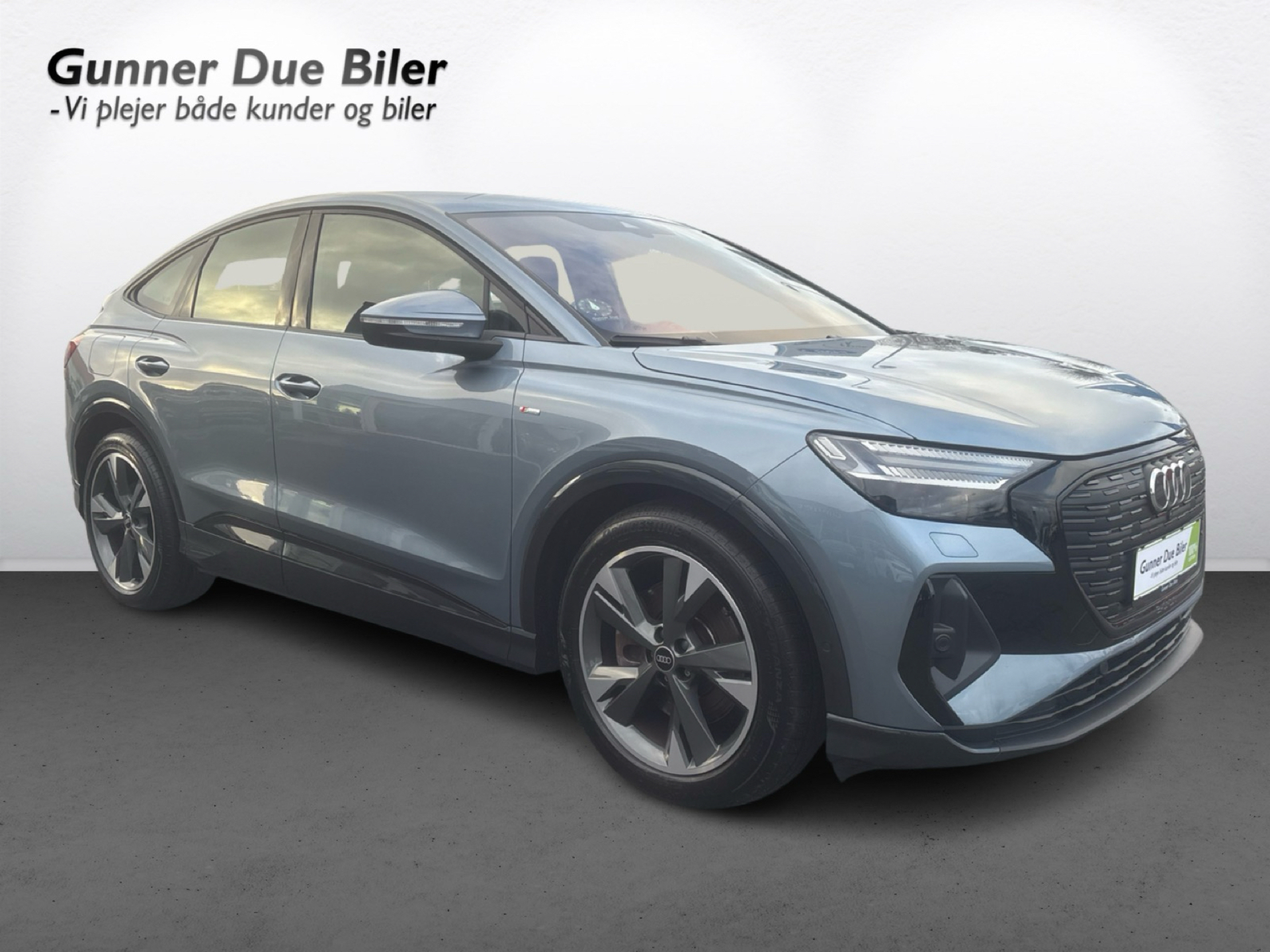 Billede af Audi Q4 Sportback 50 E-tron Attitude Quattro 299HK 5d Aut.