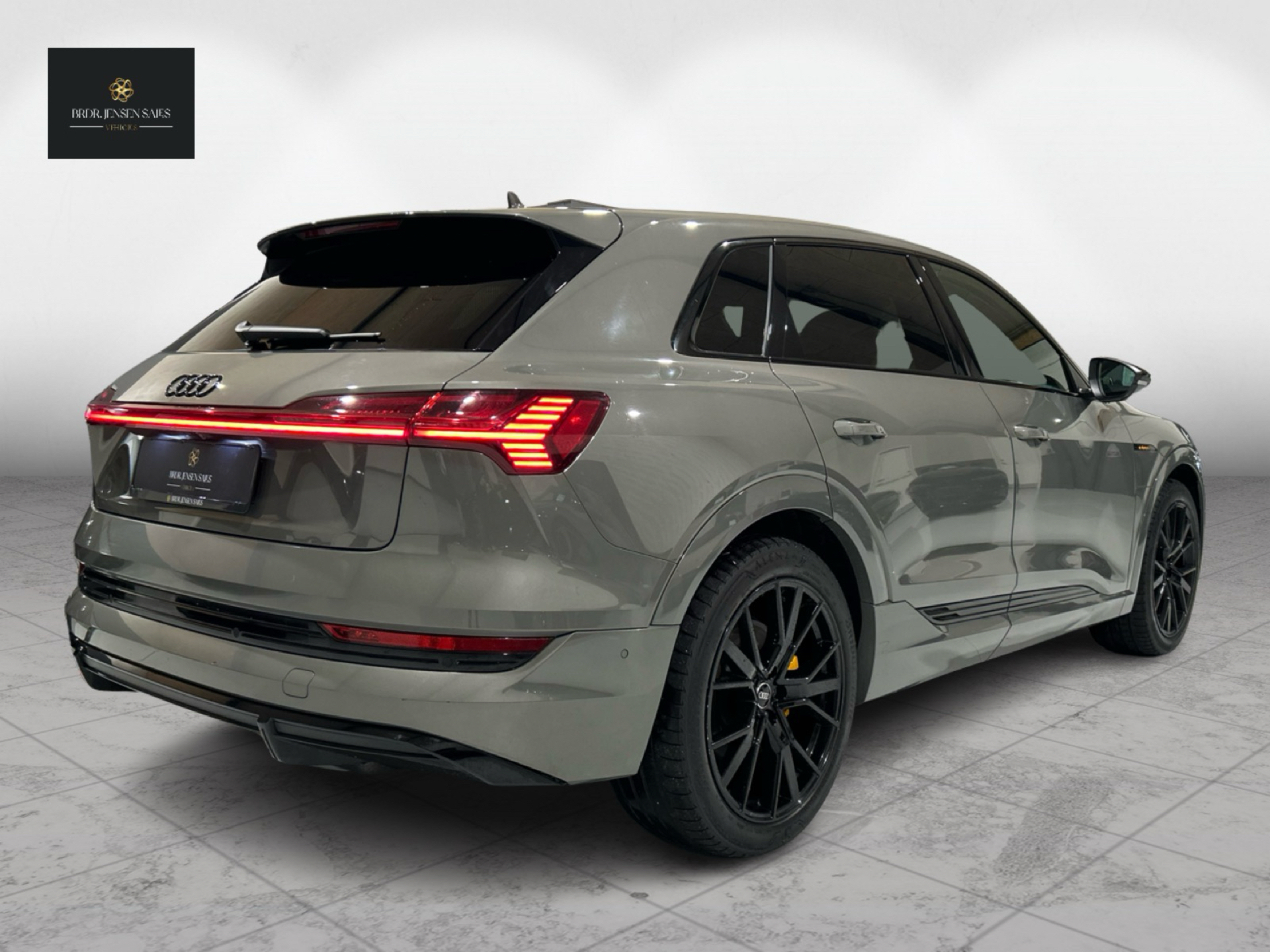 Billede af Audi E-tron 55 Black Edition Quattro 408HK 5d Aut. 