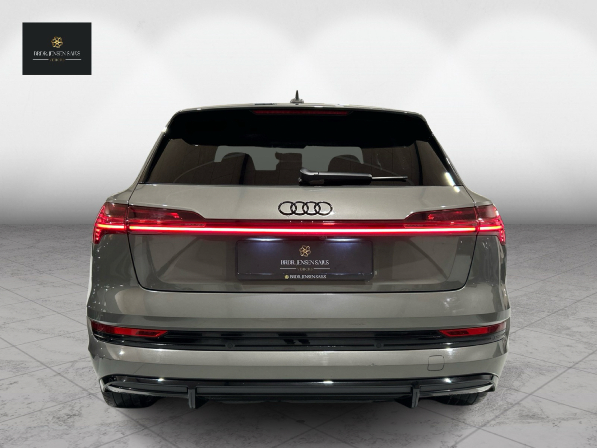 Billede af Audi E-tron 55 Black Edition Quattro 408HK 5d Aut. 