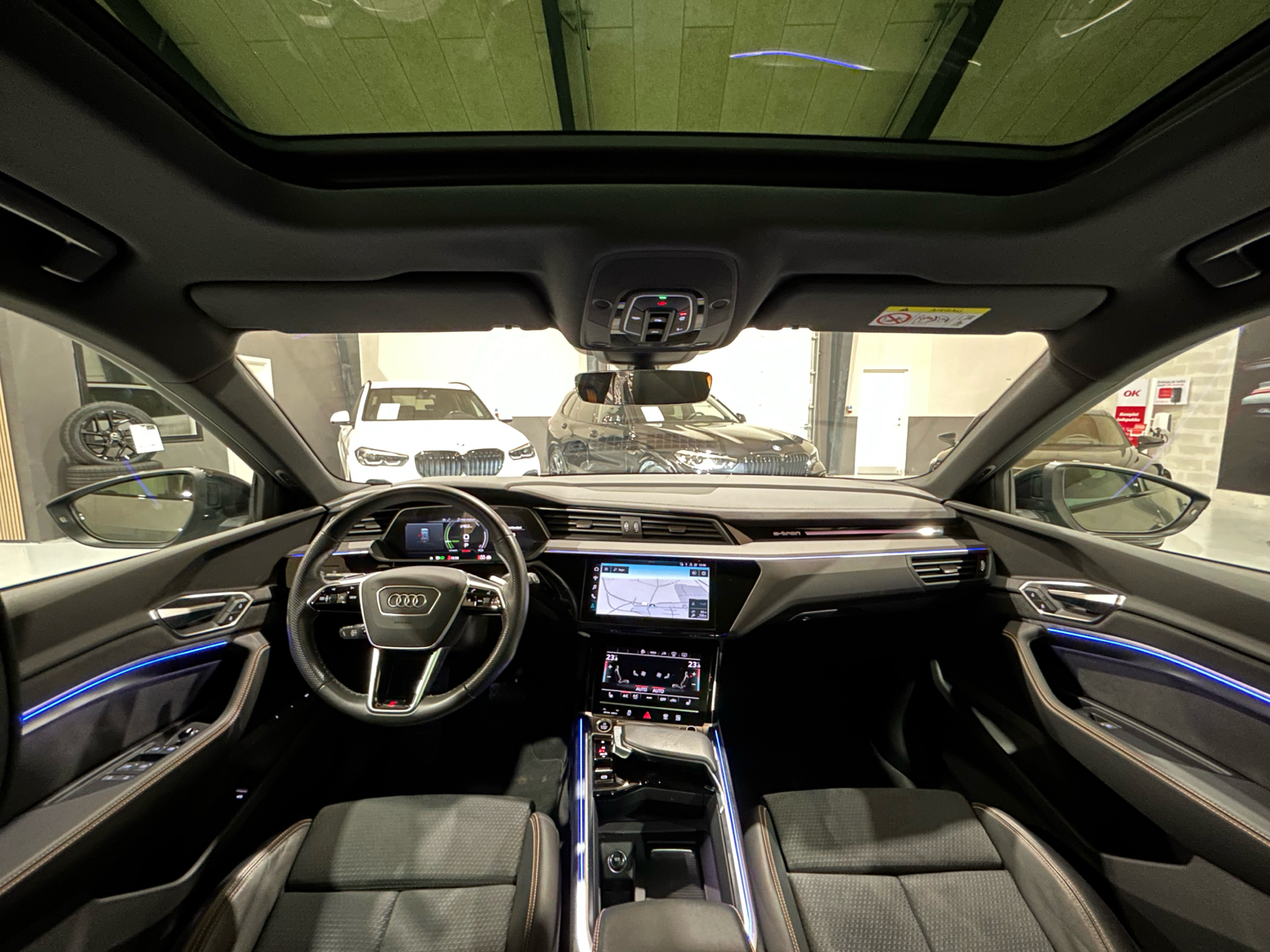 Billede af Audi E-tron 55 Black Edition Quattro 408HK 5d Aut. 