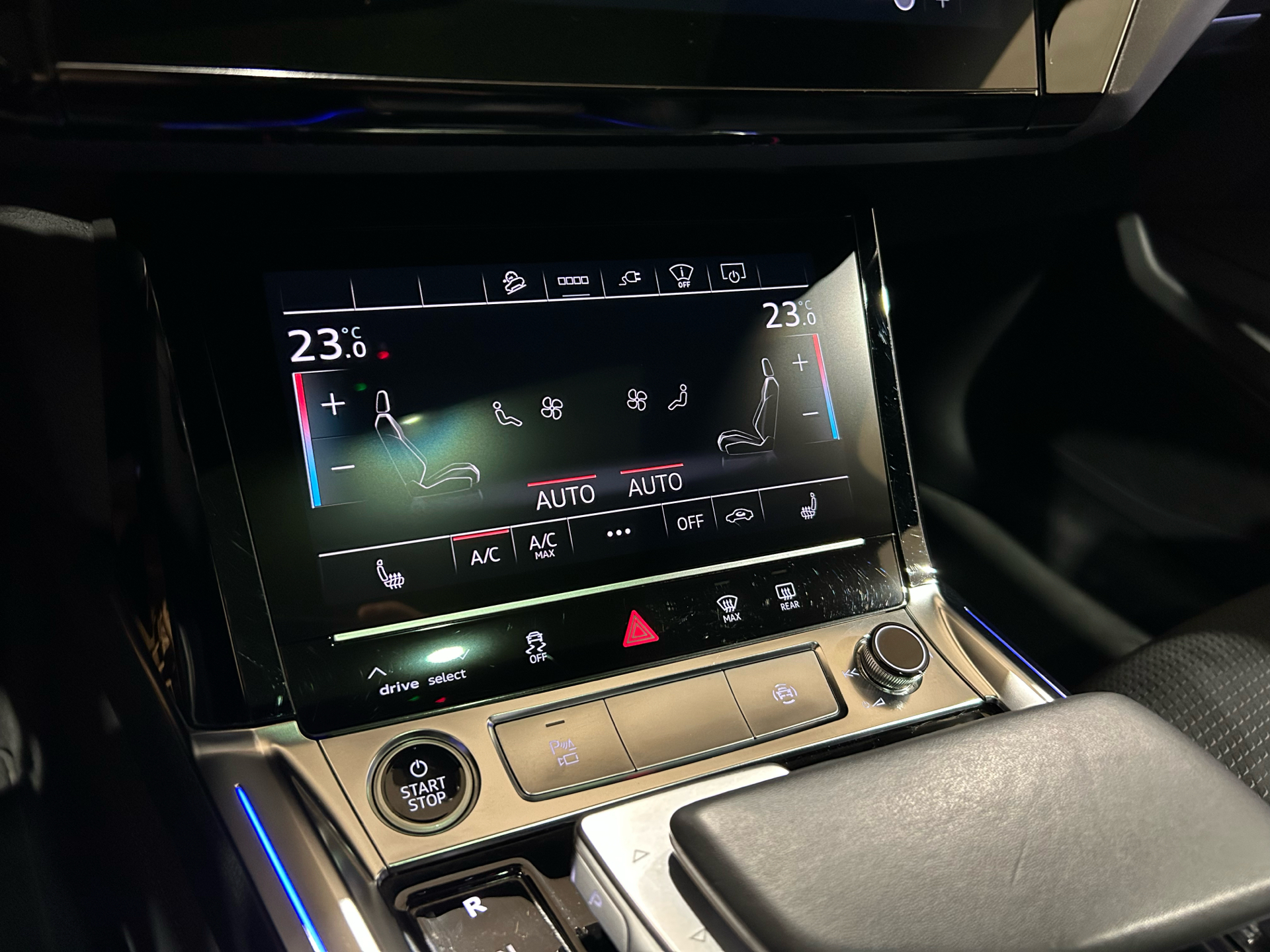 Billede af Audi E-tron 55 Black Edition Quattro 408HK 5d Aut. 