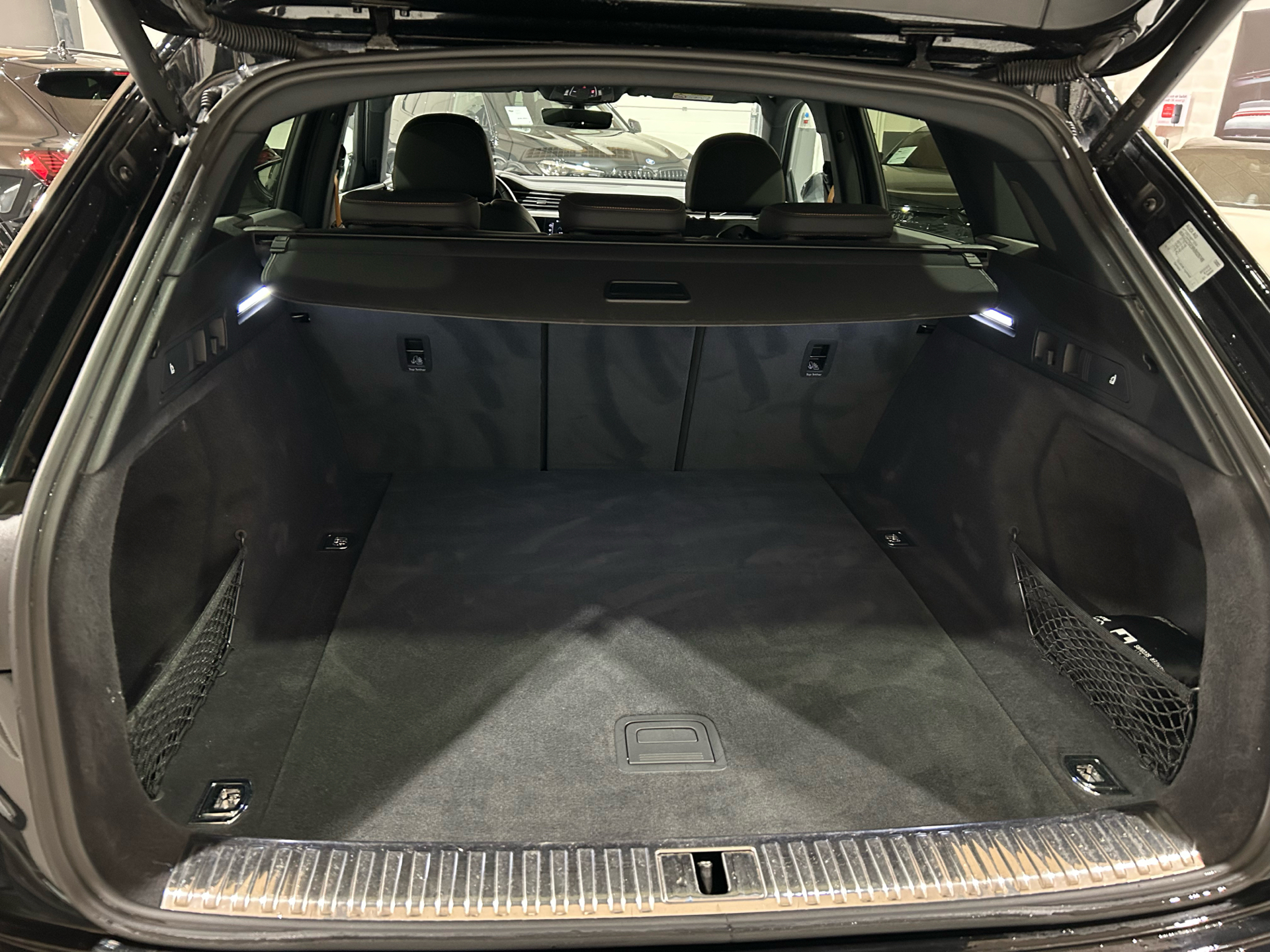 Billede af Audi E-tron 55 Black Edition Quattro 408HK 5d Aut.