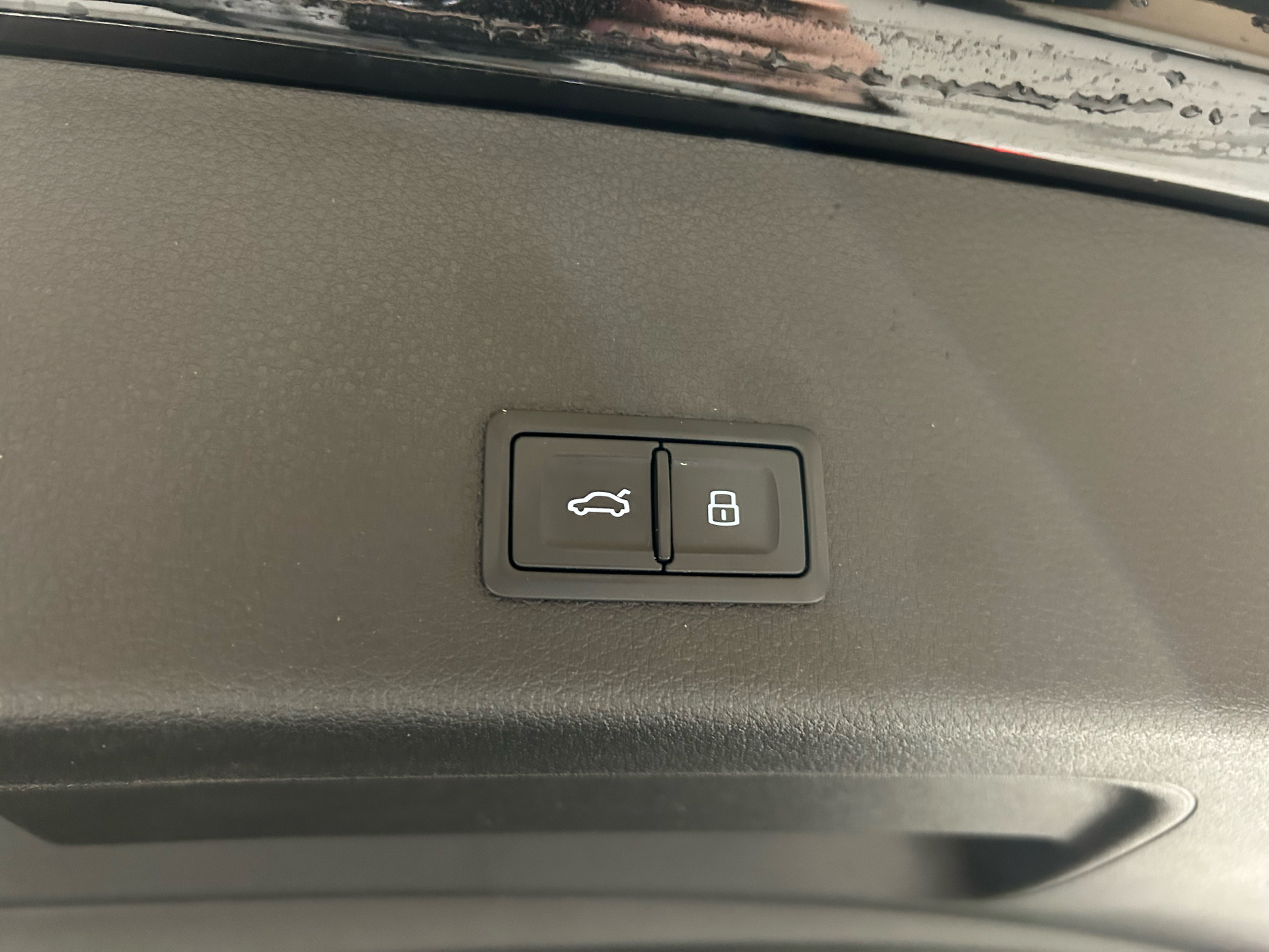 Billede af Audi E-tron 55 Black Edition Quattro 408HK 5d Aut.