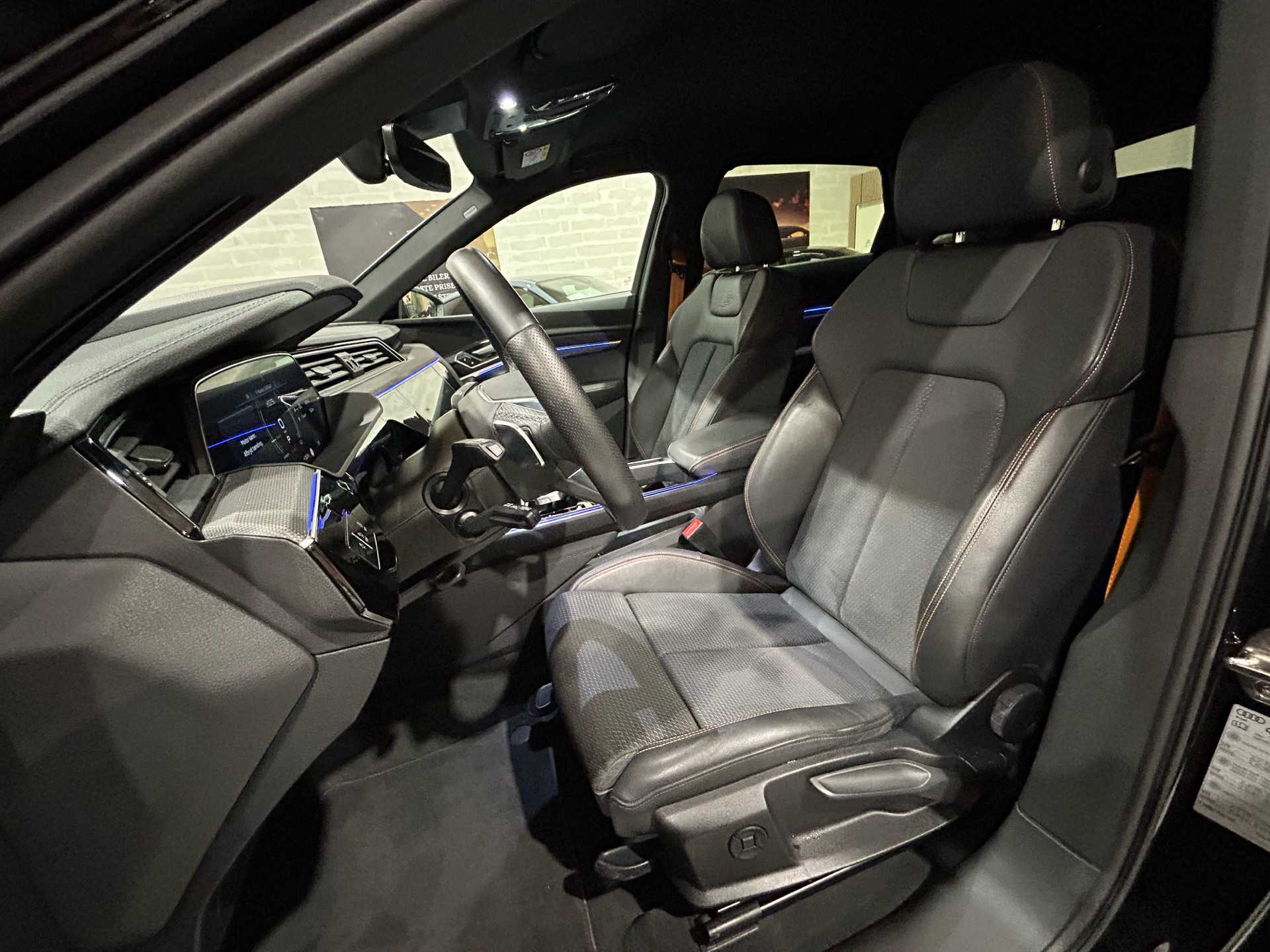 Billede af Audi E-tron 55 Black Edition Quattro 408HK 5d Aut. 