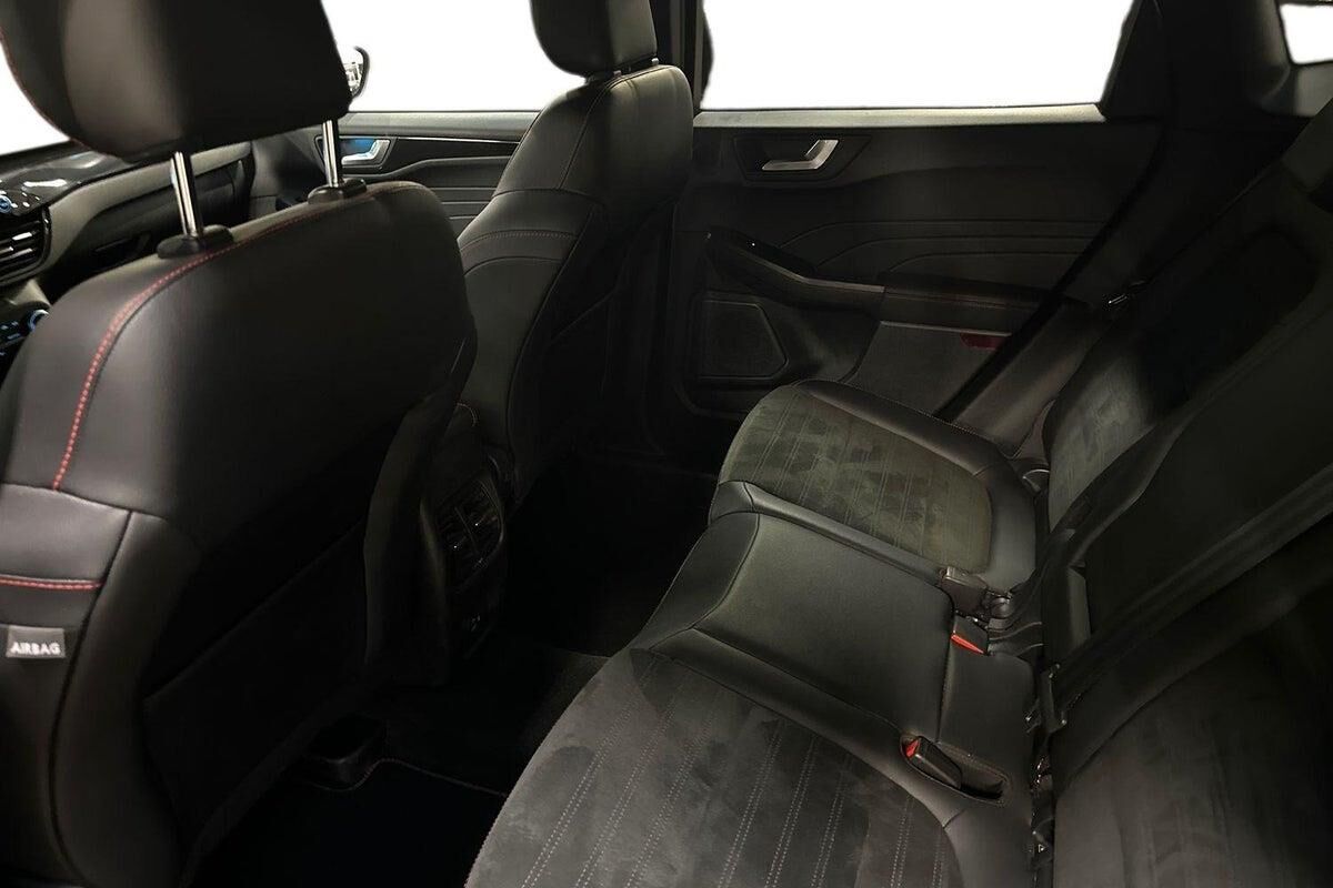 Billede af Ford Kuga 2,5 Plugin-hybrid ST-Line X CVT 225HK 5d Trinl. Gear