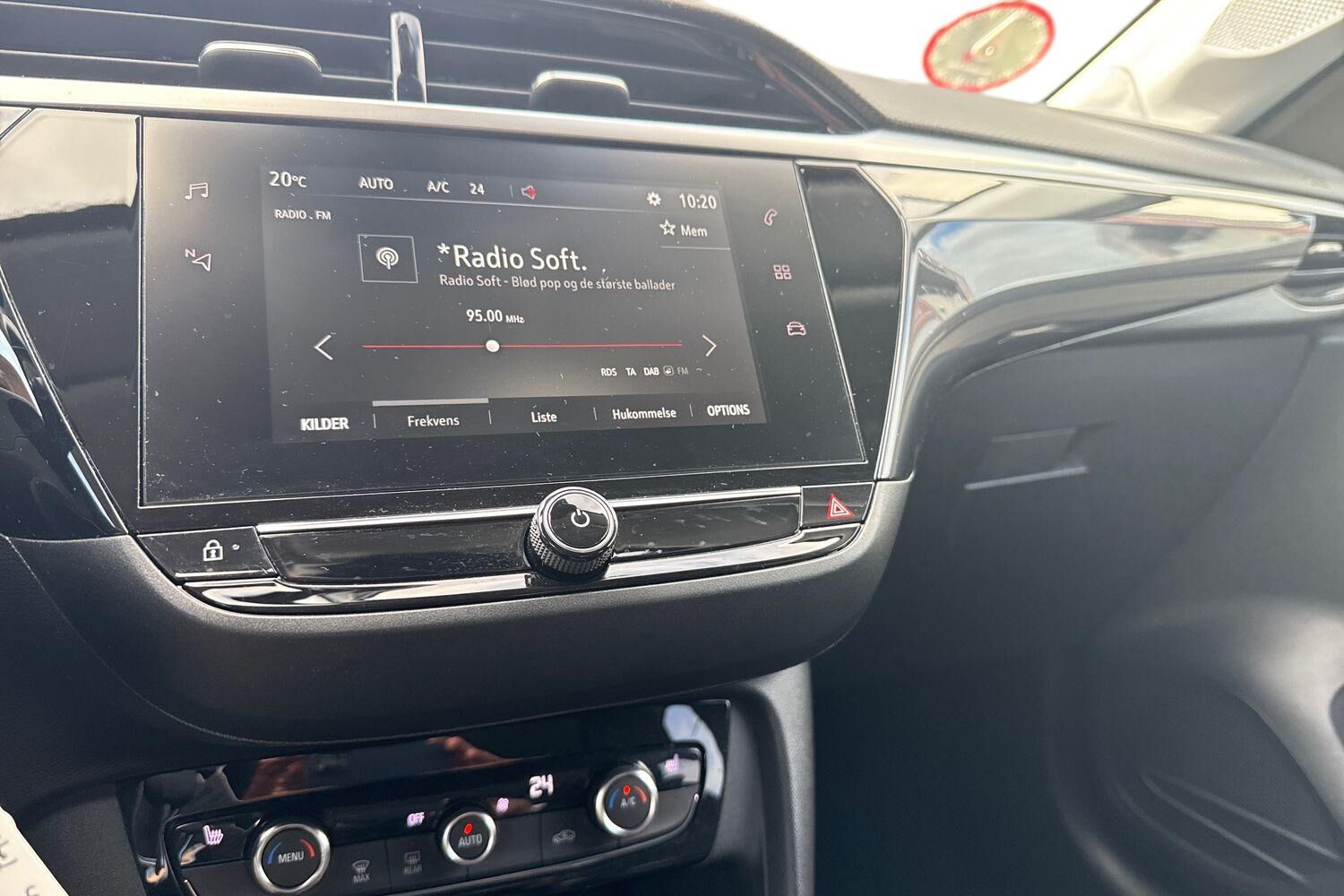 Billede af Opel Corsa 1,2 PureTech Elegance 100HK 5d 6g