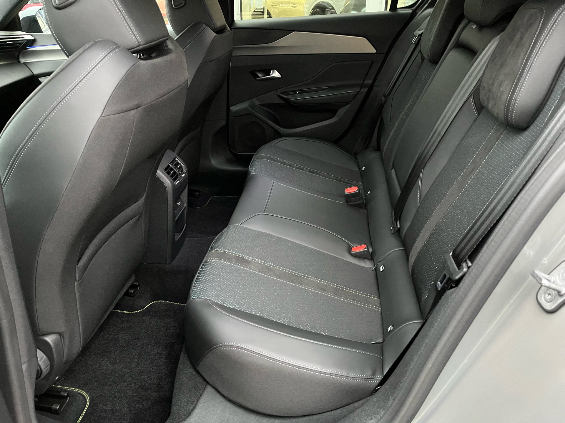 Billede af Peugeot e-308 EL First Edition 156HK 5d Aut.