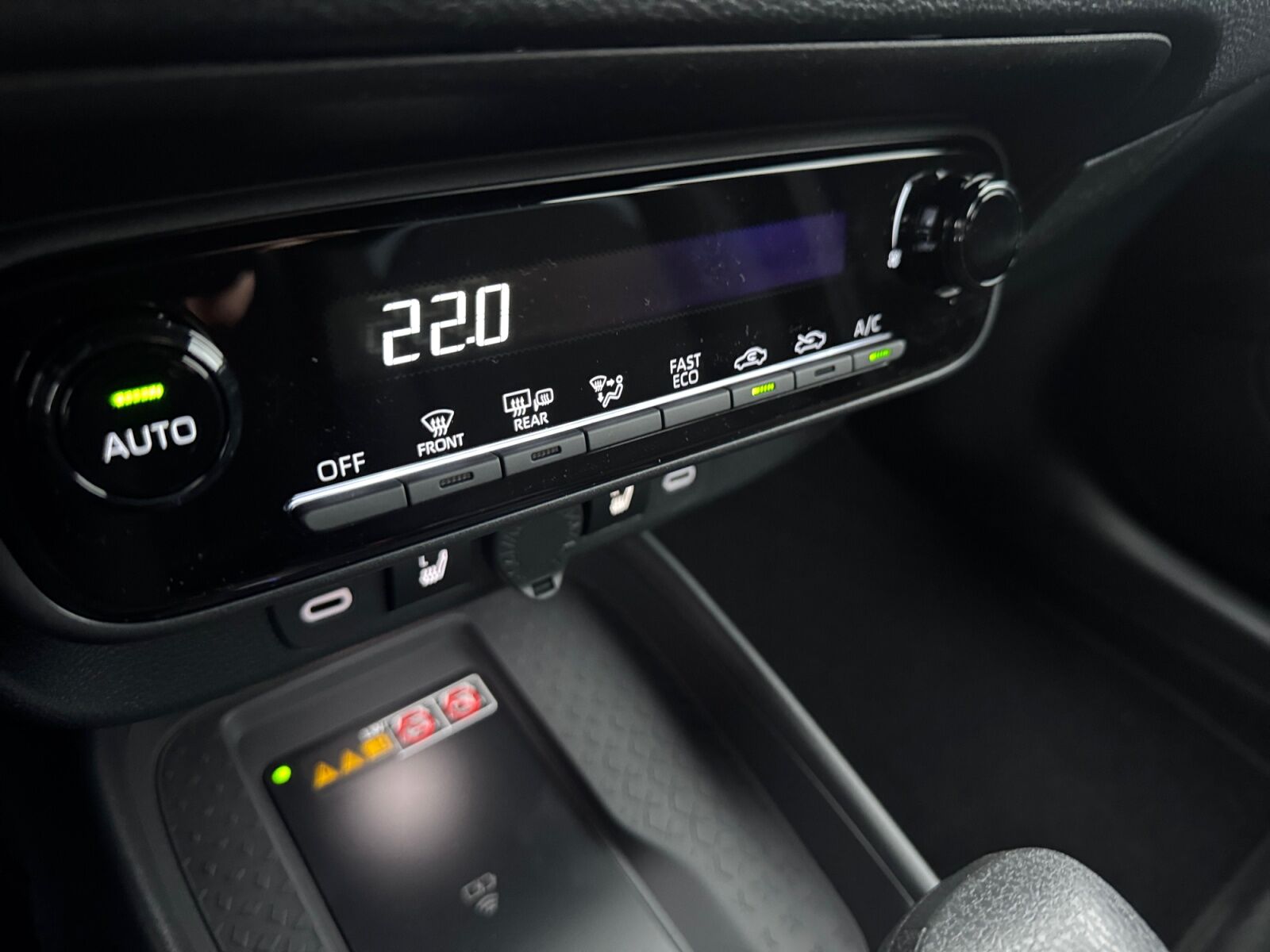 Billede af Toyota Aygo X 1,5 Hybrid Play Comfort CVT 116HK 5d Aut.