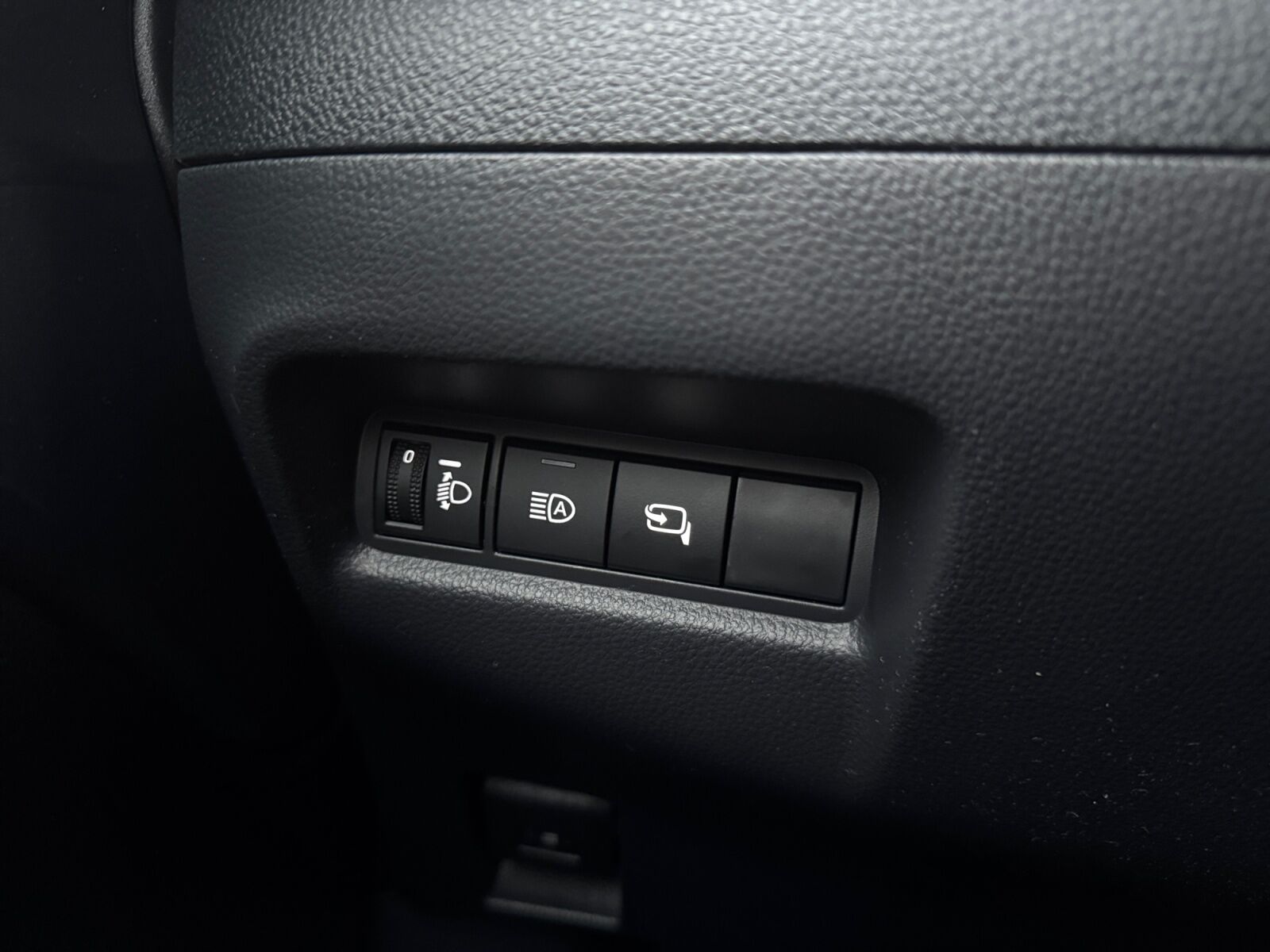 Billede af Toyota Aygo X 1,5 Hybrid Play Comfort CVT 116HK 5d Aut.