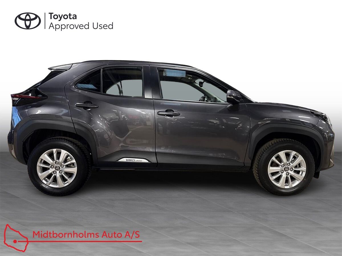 Billede af Toyota Yaris Cross 1,5 Hybrid Active Technology 116HK 5d Trinl. Gear