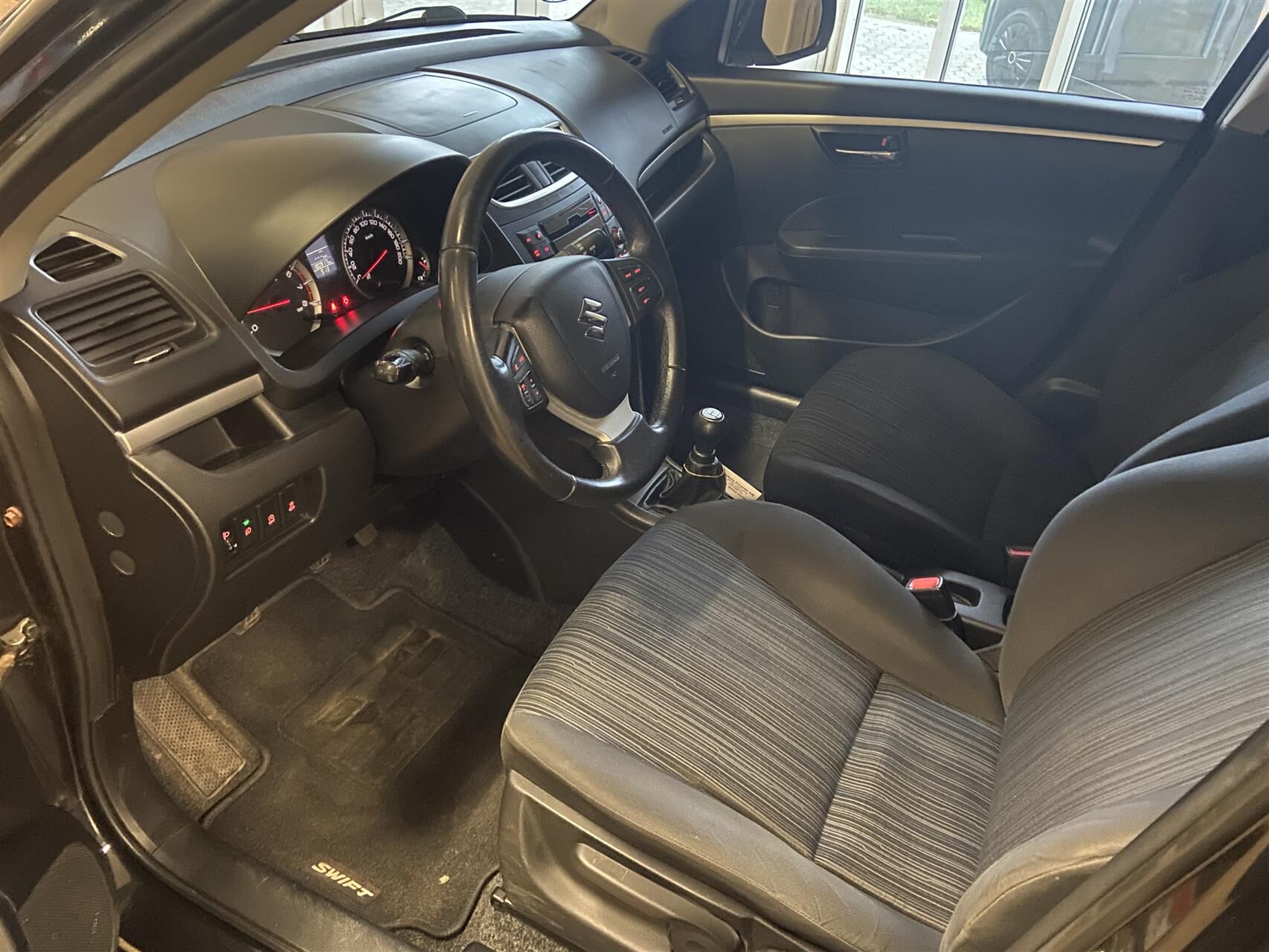 Billede af Suzuki Swift 1,2 Dualjet 16V Action 90HK 5d