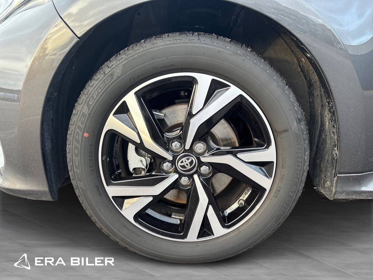 Billede af Toyota Yaris 1,5 Hybrid Style Comfort 116HK 5d Trinl. Gear
