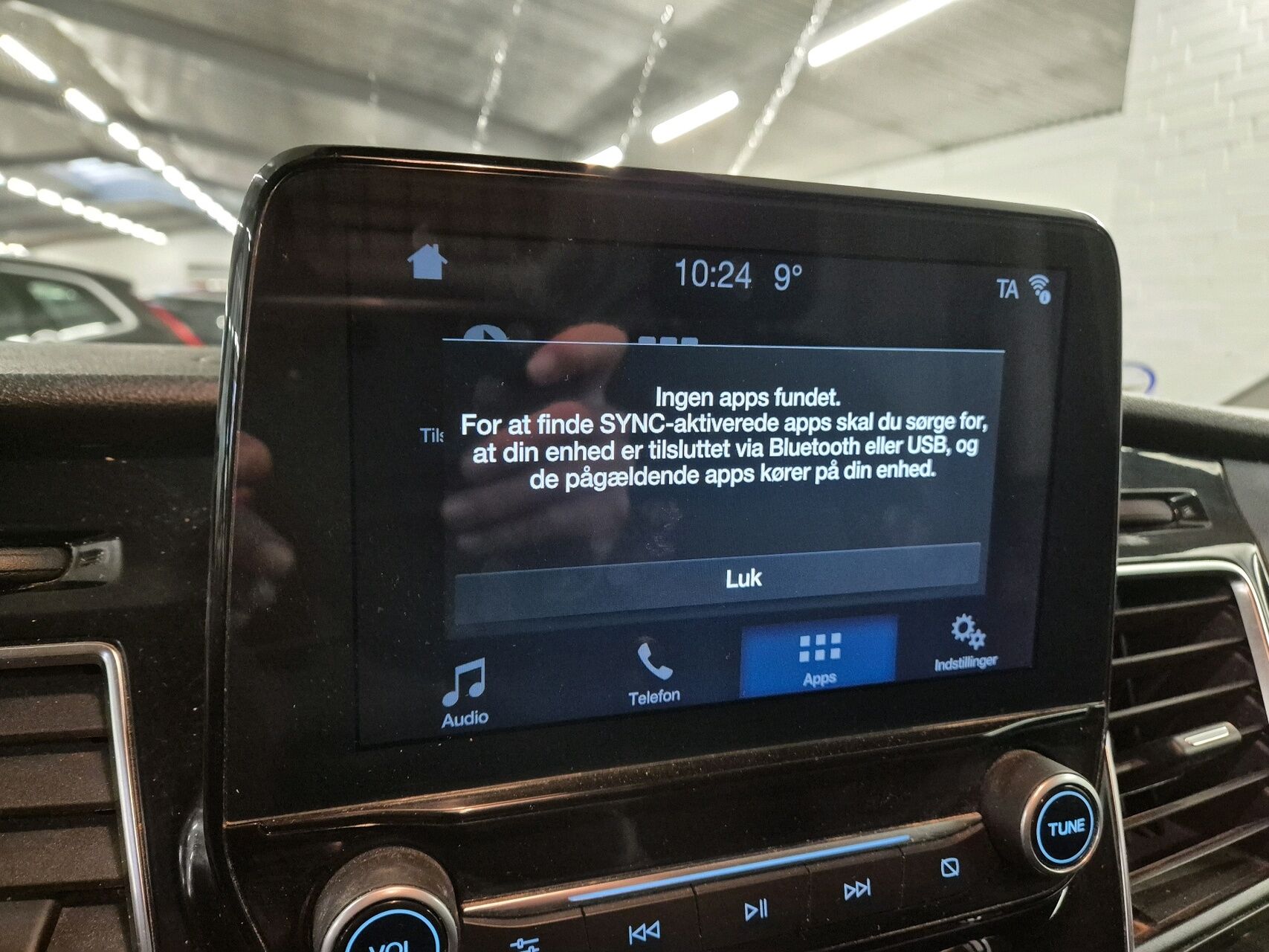 Billede af Ford Transit Custom 300 L2H1 2,0 TDCi Limited 170HK Van 6g Aut.