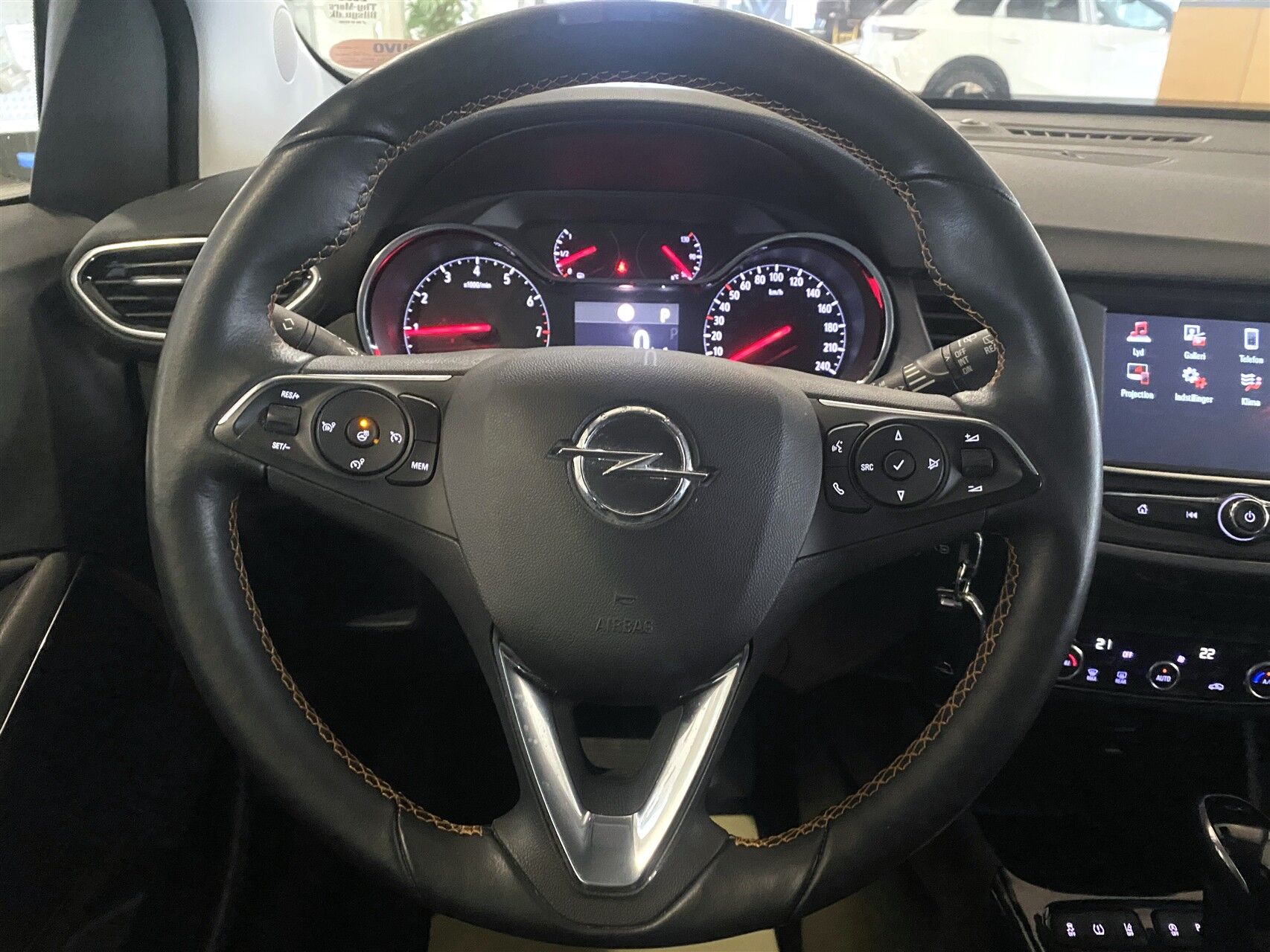 Billede af Opel Crossland X 1,2 T Innovation Start/Stop 110HK 5d 6g Aut.