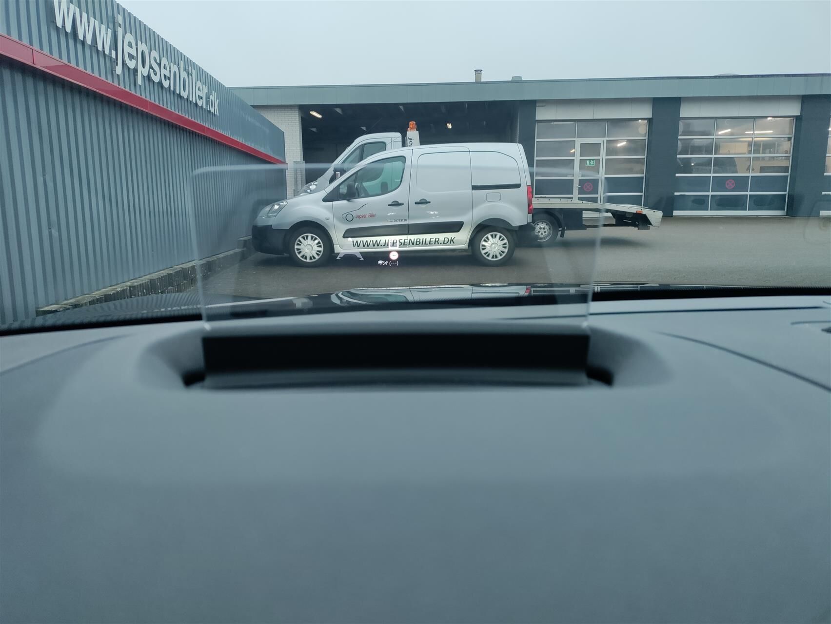 Billede af Citroën e-C4 EL Shine Sport 136HK 5d Aut.