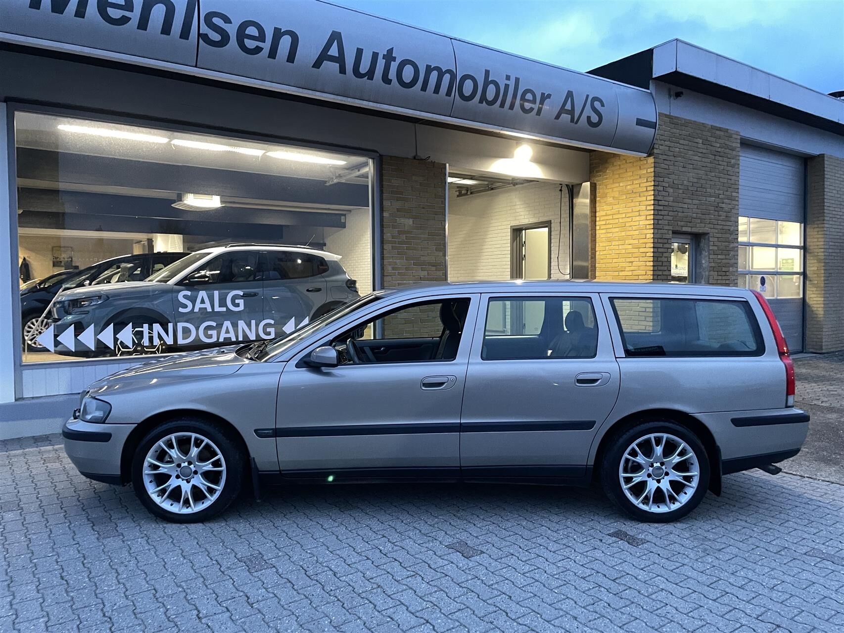 Billede af Volvo V70 2,4 140HK Stc