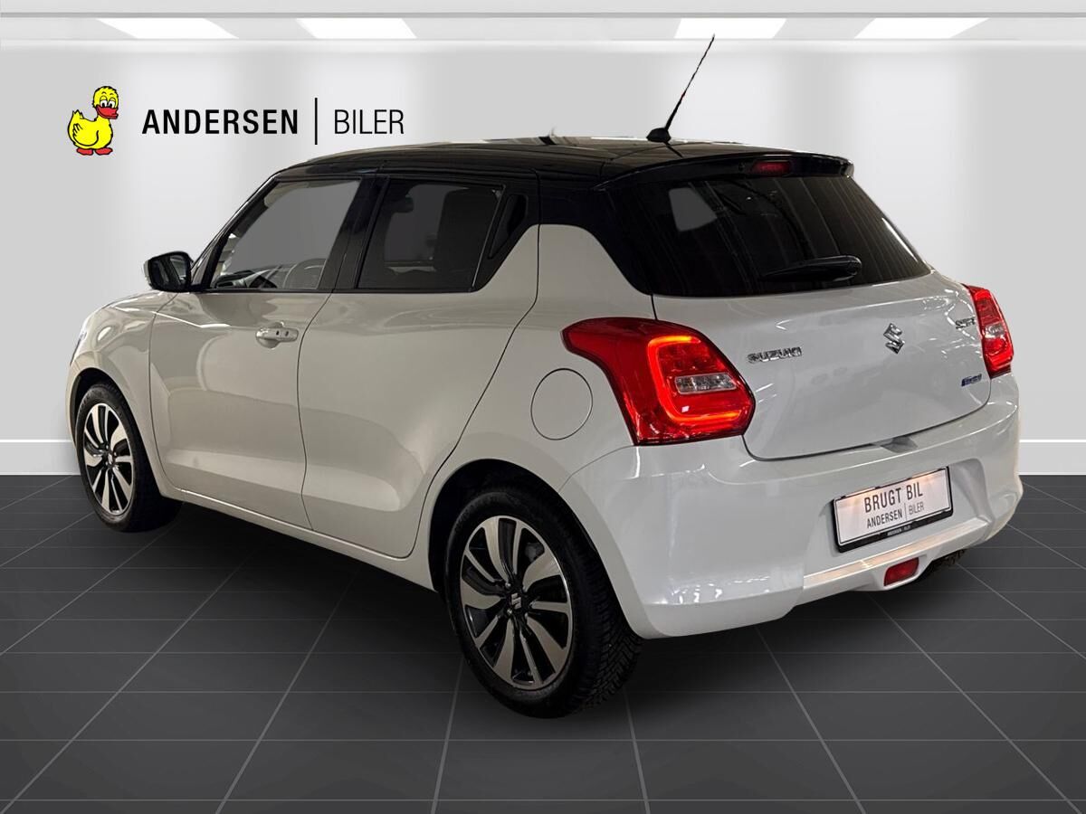 Billede af Suzuki Swift 1,2 Dualjet  Mild hybrid Exclusive Gold mild-hybrid 90HK 5d