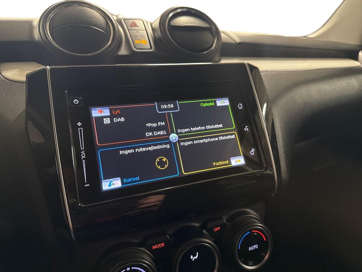 Billede af Suzuki Swift 1,2 Dualjet  Mild hybrid Exclusive Gold mild-hybrid 90HK 5d