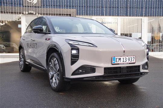 Hongqi EHS7 EL Exclusive 339HK 5d Aut.