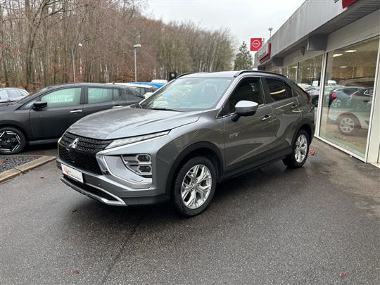 Mitsubishi Eclipse Cross 2,4 Plugin-hybrid Intense 4WD 188HK 5d Trinl. Gear
