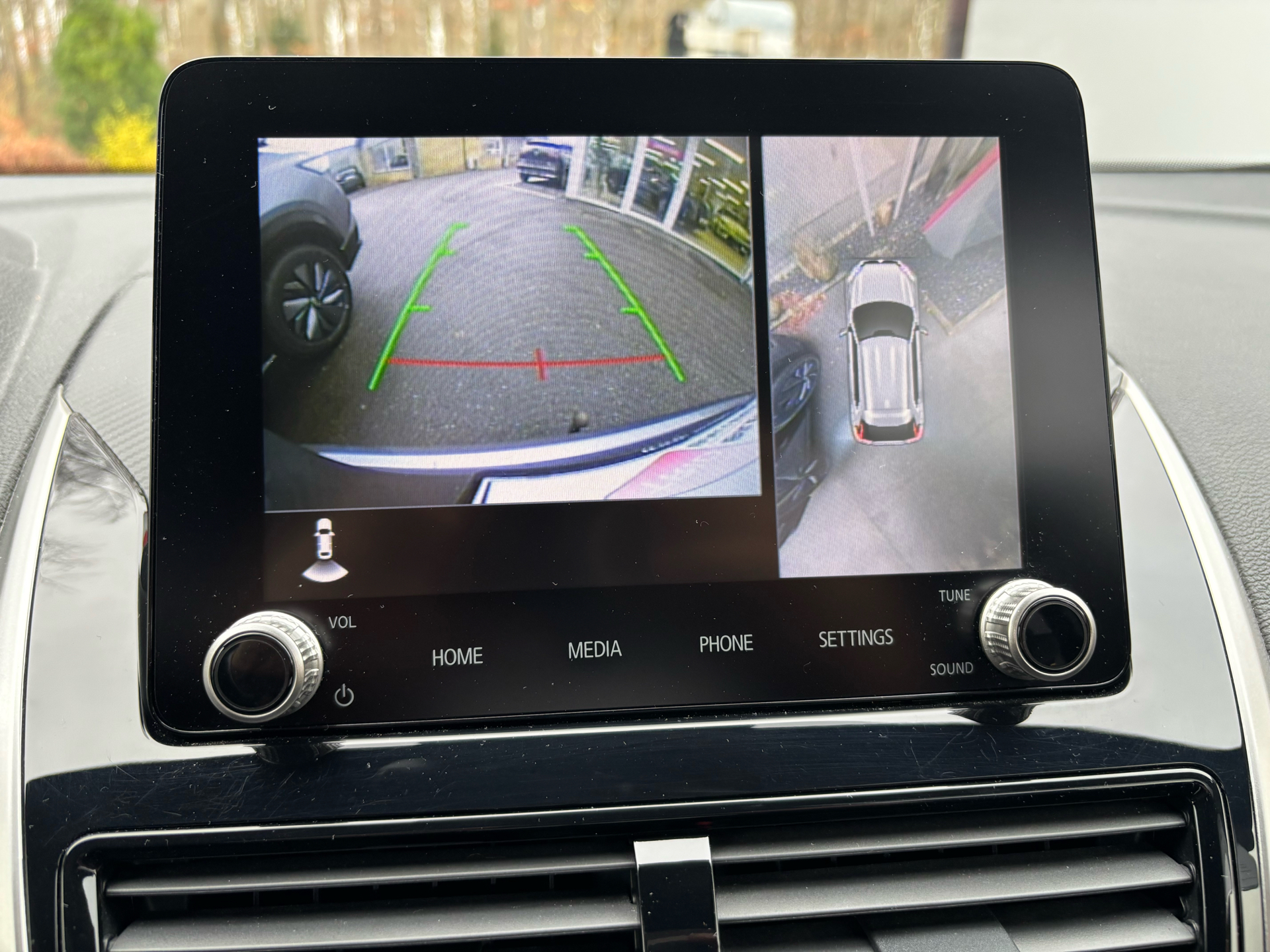 Billede af Mitsubishi Eclipse Cross 2,4 Plugin-hybrid Intense 4WD 188HK 5d Trinl. Gear