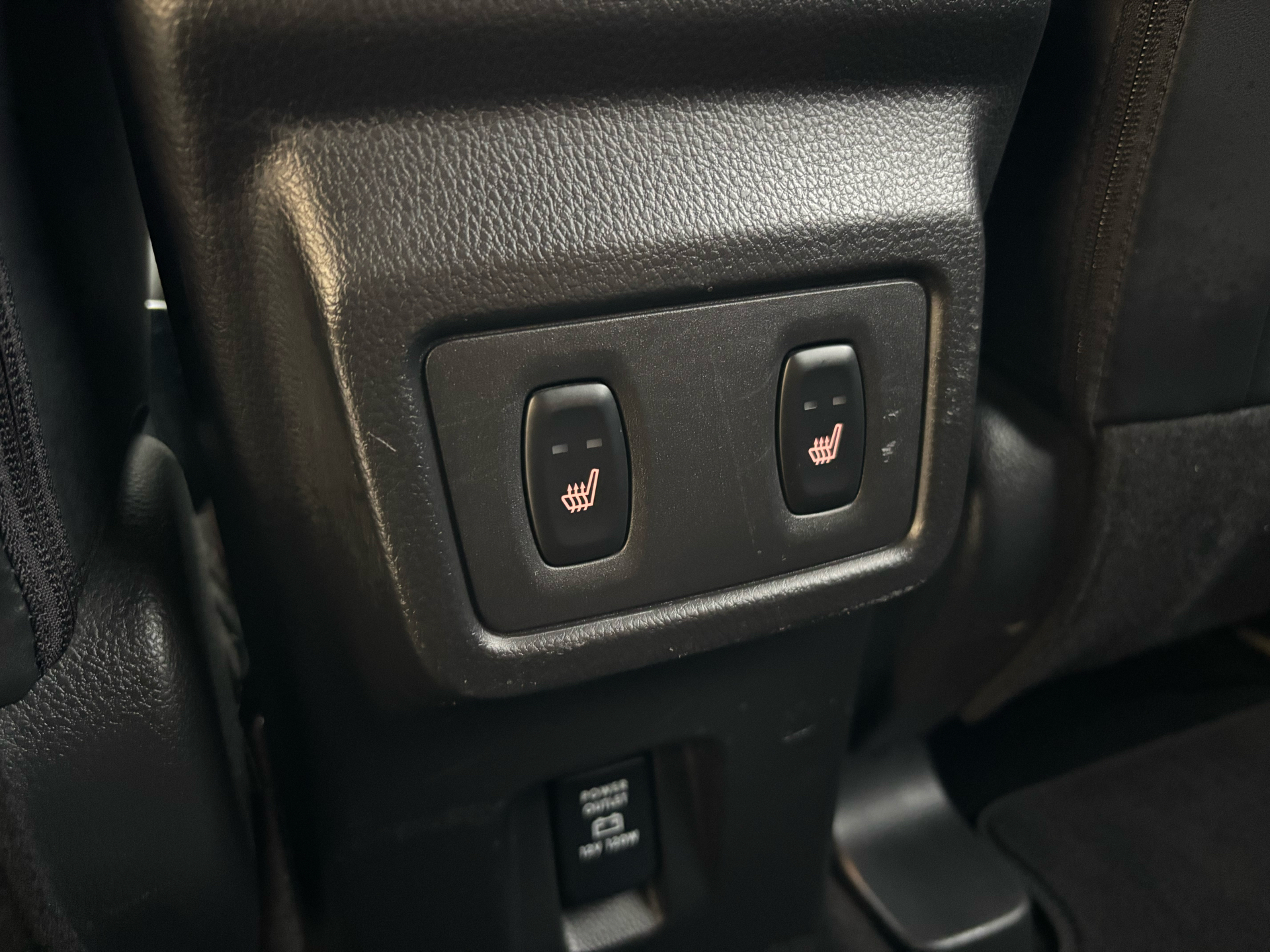 Billede af Mitsubishi Eclipse Cross 2,4 Plugin-hybrid Intense 4WD 188HK 5d Trinl. Gear