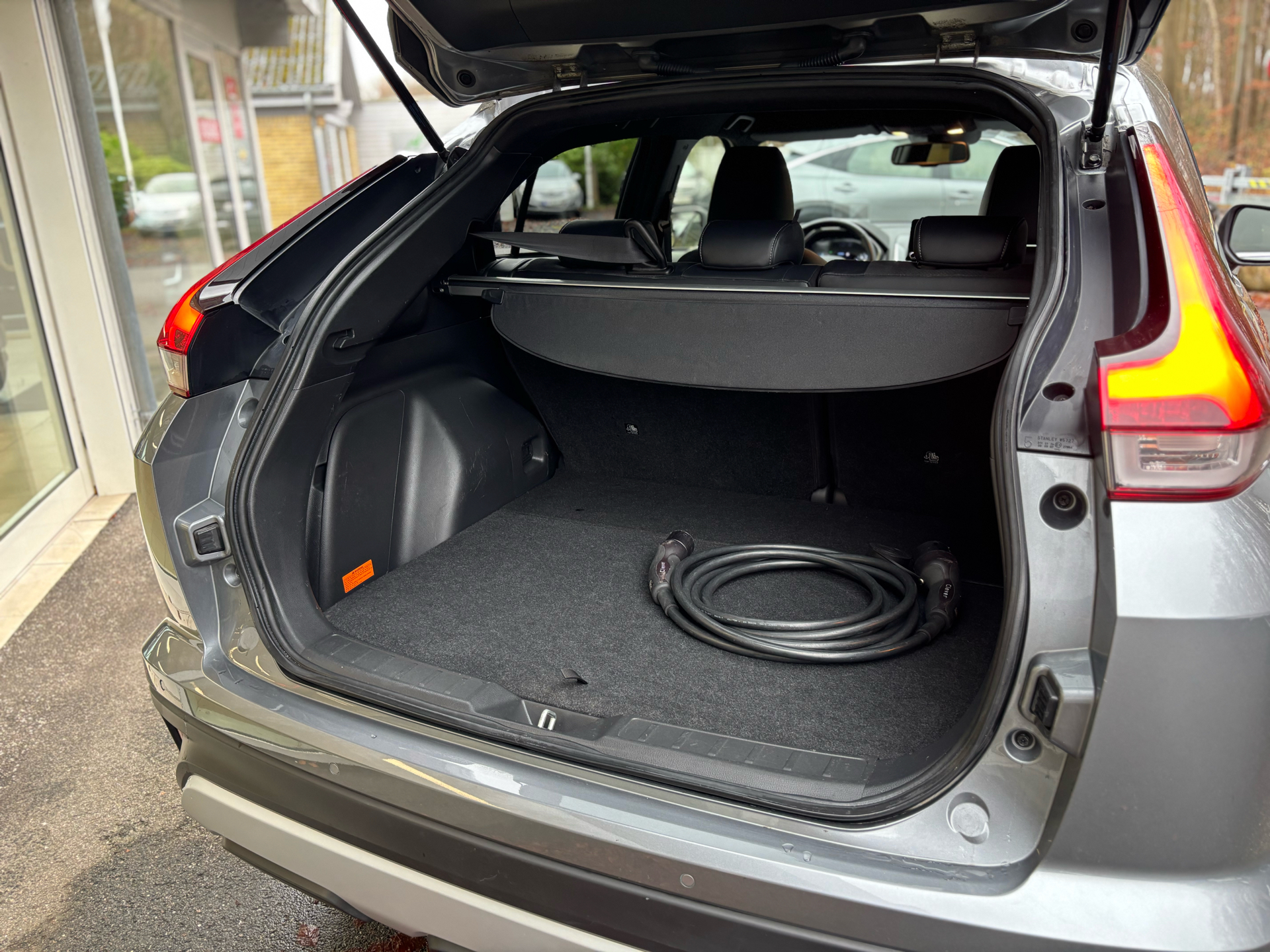 Billede af Mitsubishi Eclipse Cross 2,4 Plugin-hybrid Intense 4WD 188HK 5d Trinl. Gear