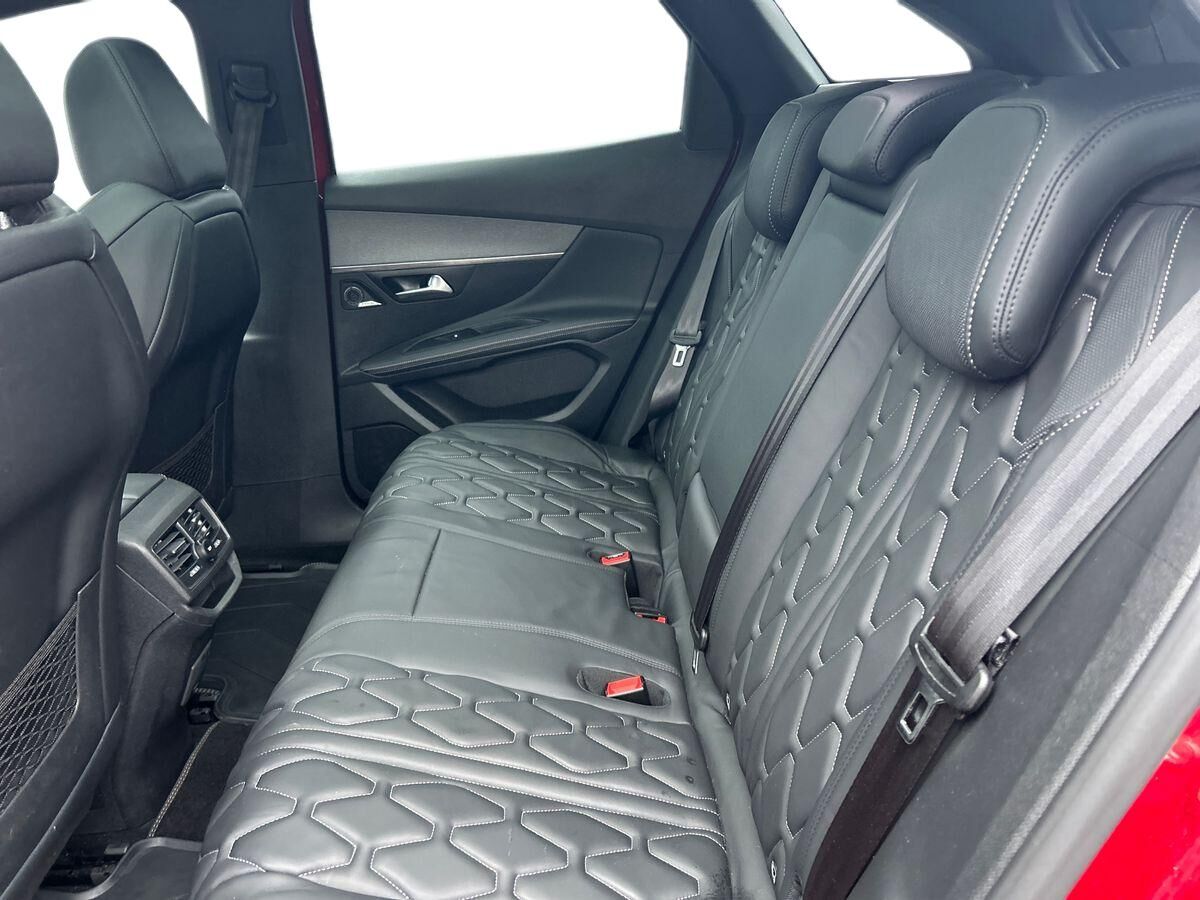 Billede af Peugeot 3008 1,6 PureTech  Plugin-hybrid GT Line AWD EAT8 300HK 5d 8g Aut.