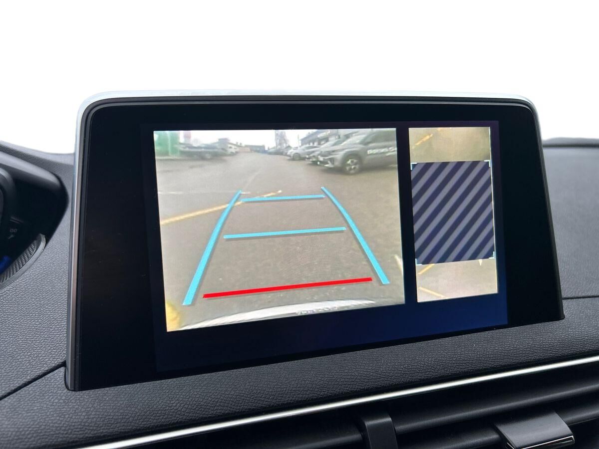 Billede af Peugeot 3008 1,6 PureTech  Plugin-hybrid GT Line AWD EAT8 300HK 5d 8g Aut.