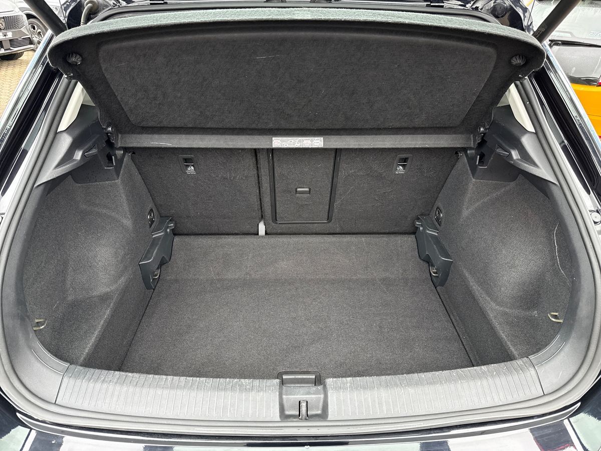 Billede af VW T-Roc 1,5 TSI ACT Sport Team DSG 150HK 5d 7g Aut.