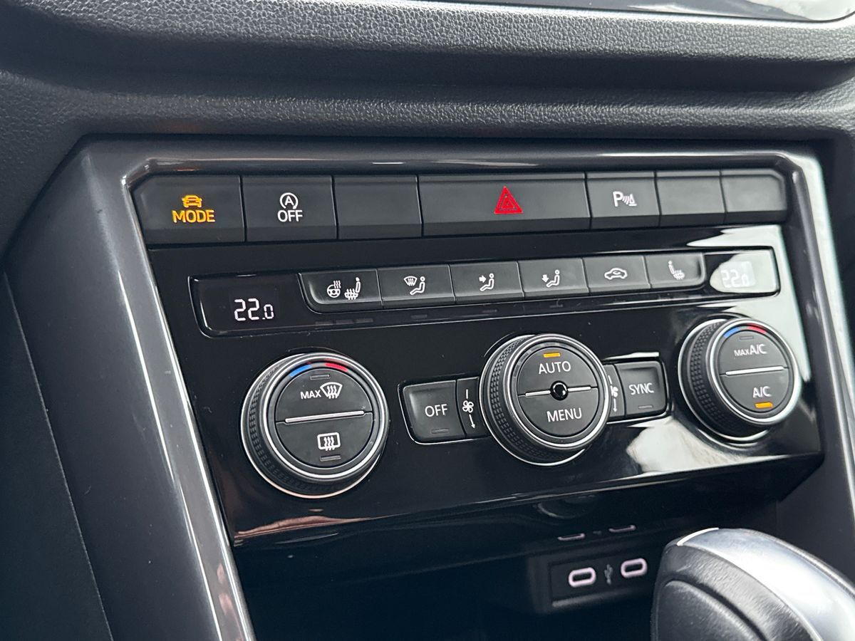 Billede af VW T-Roc 1,5 TSI ACT Sport Team DSG 150HK 5d 7g Aut.