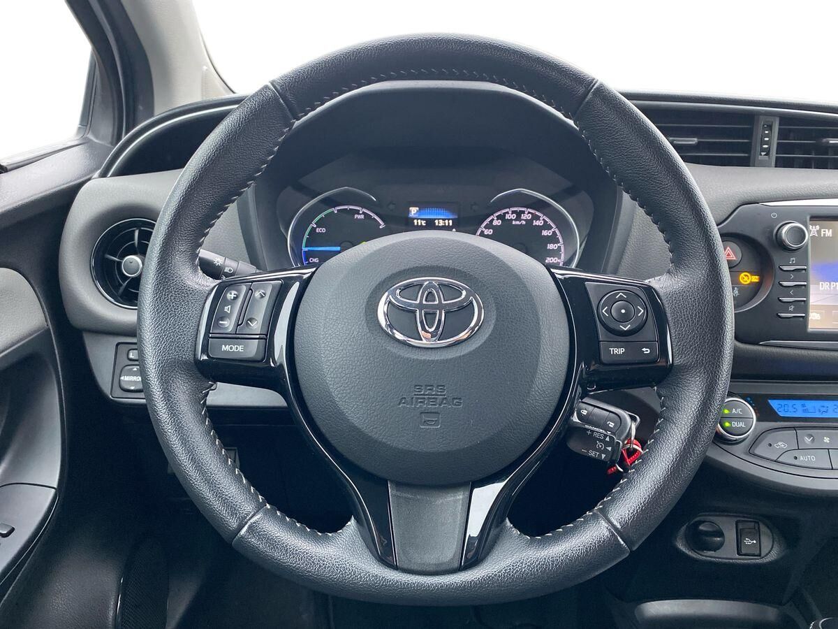 Billede af Toyota Yaris 1,5 Hybrid H2 E-CVT 100HK 5d Trinl. Gear