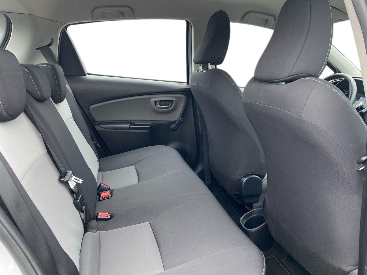 Billede af Toyota Yaris 1,5 Hybrid H2 E-CVT 100HK 5d Trinl. Gear