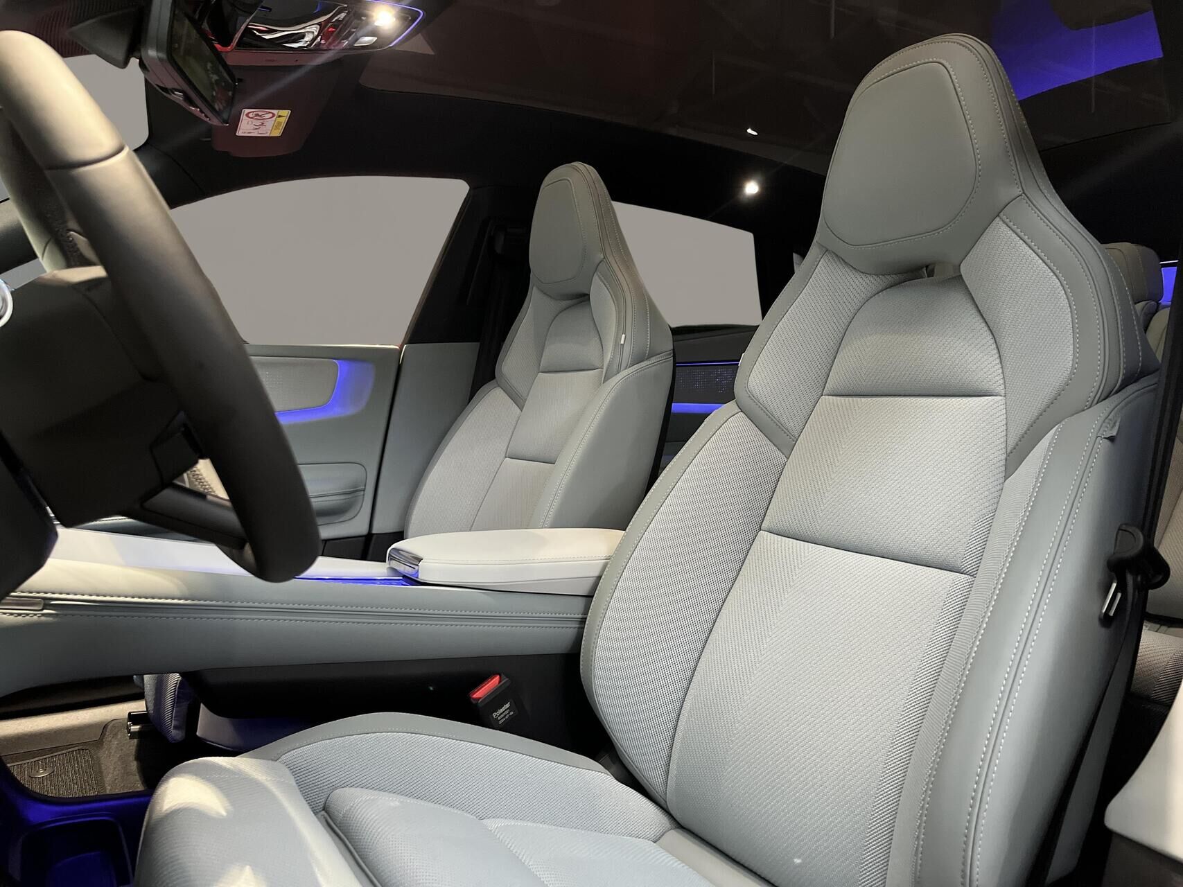 Billede af Polestar 4 EL Long range Single motor 272HK 5d Aut.