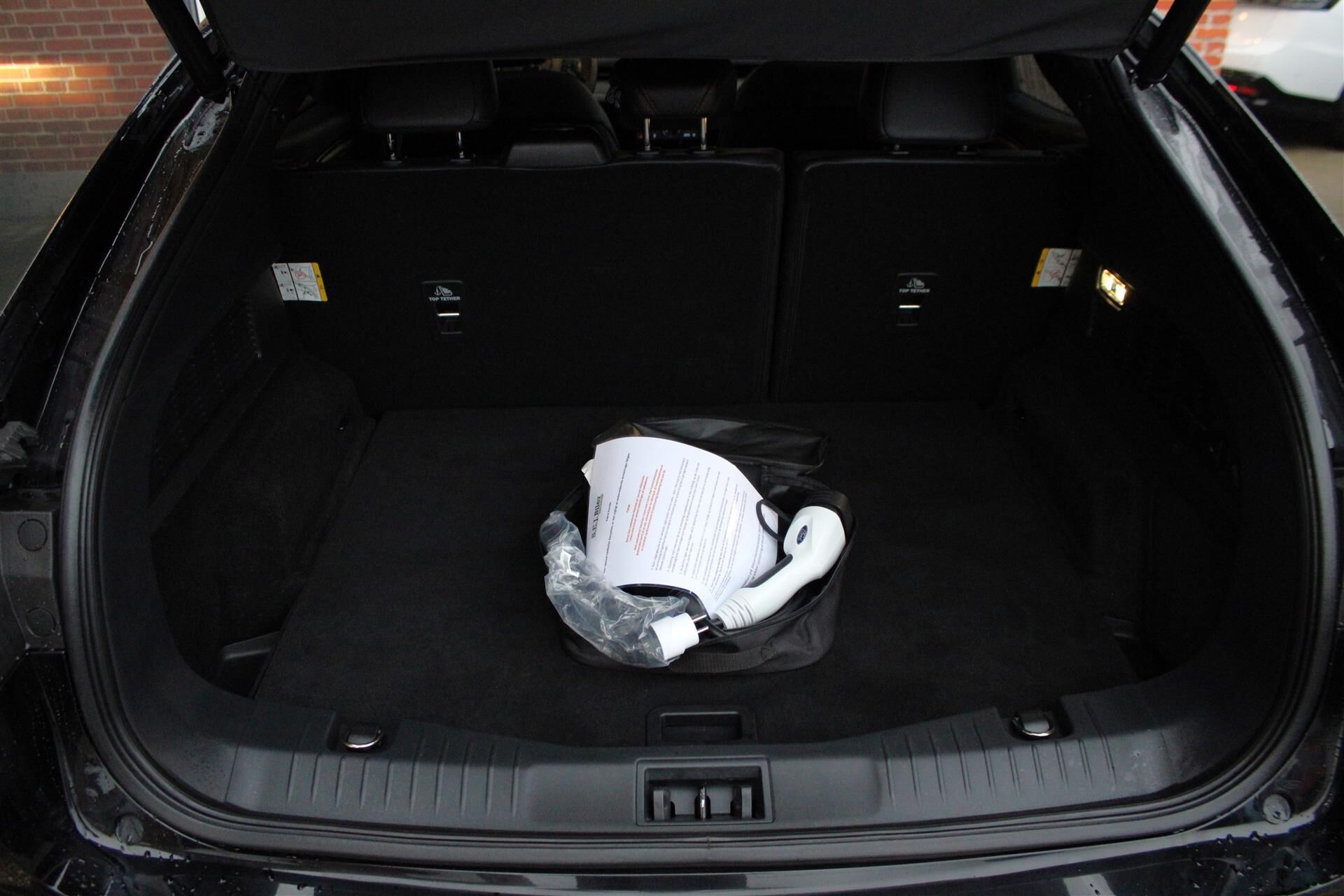 Billede af Ford Mustang Mach-E EL SR Premium AWD 269HK 5d Aut.