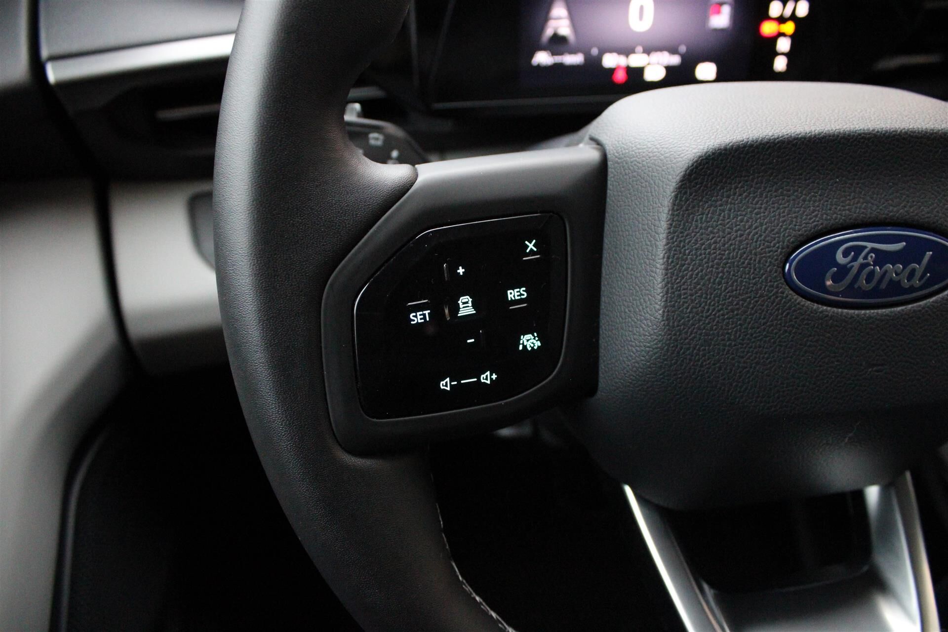 Billede af Ford Explorer EL UR Select RWD 286HK 5d Aut.