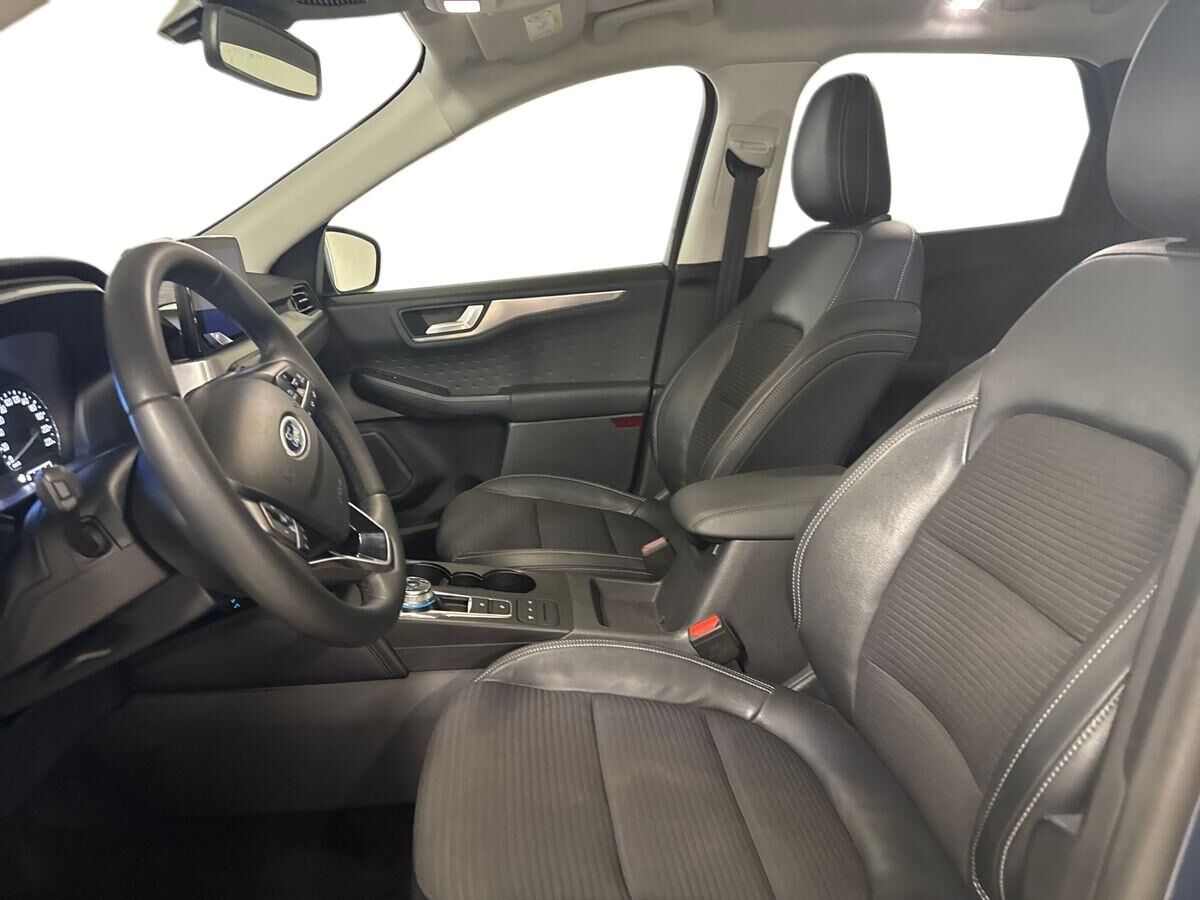 Billede af Ford Kuga 2,5 Plugin-hybrid Titanium X CVT 225HK 5d Trinl. Gear