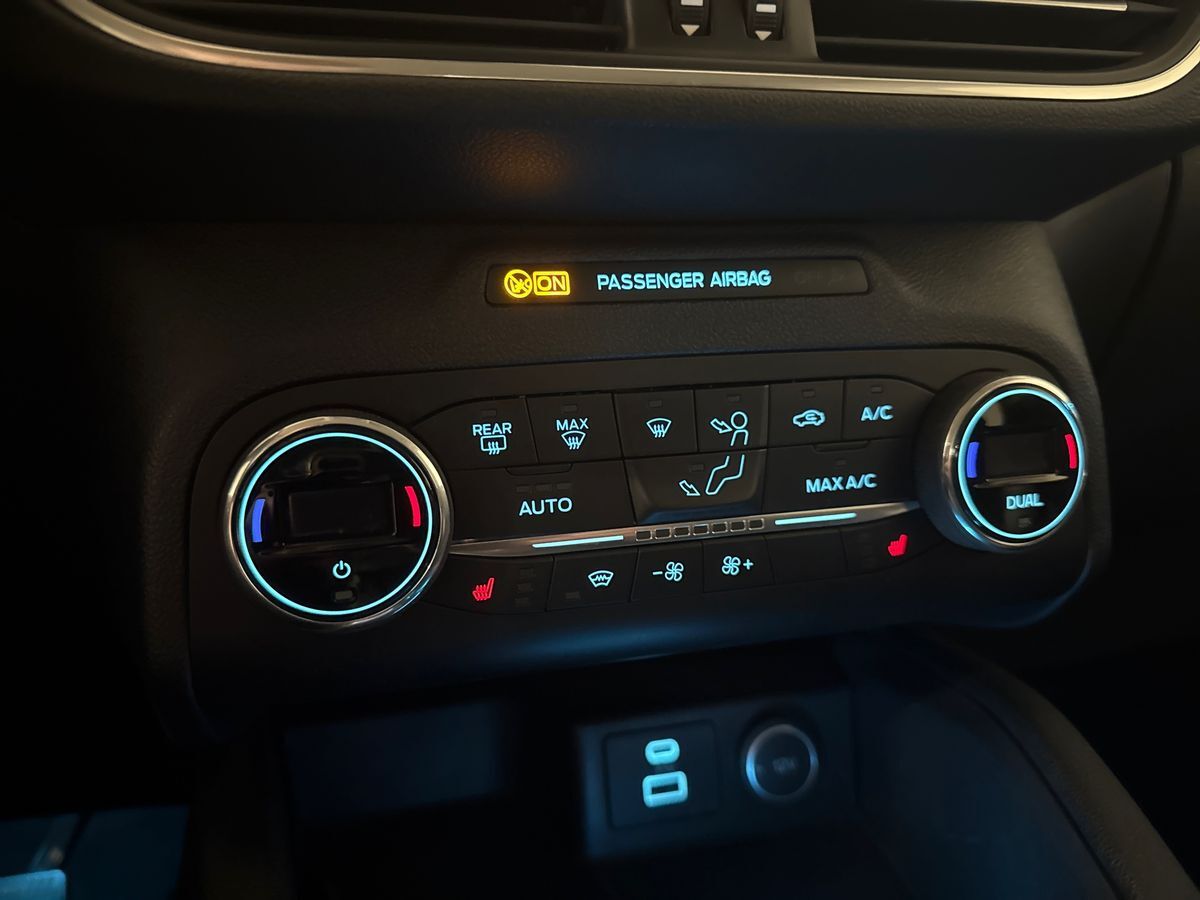 Billede af Ford Kuga 2,5 Plugin-hybrid Titanium X CVT 225HK 5d Trinl. Gear