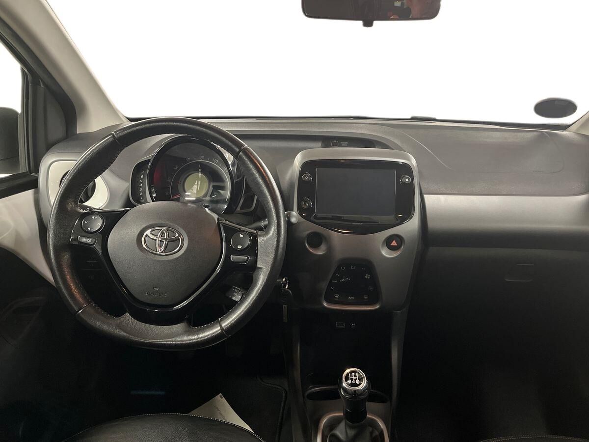 Billede af Toyota Aygo 1,0 VVT-I X-Press 72HK 5d