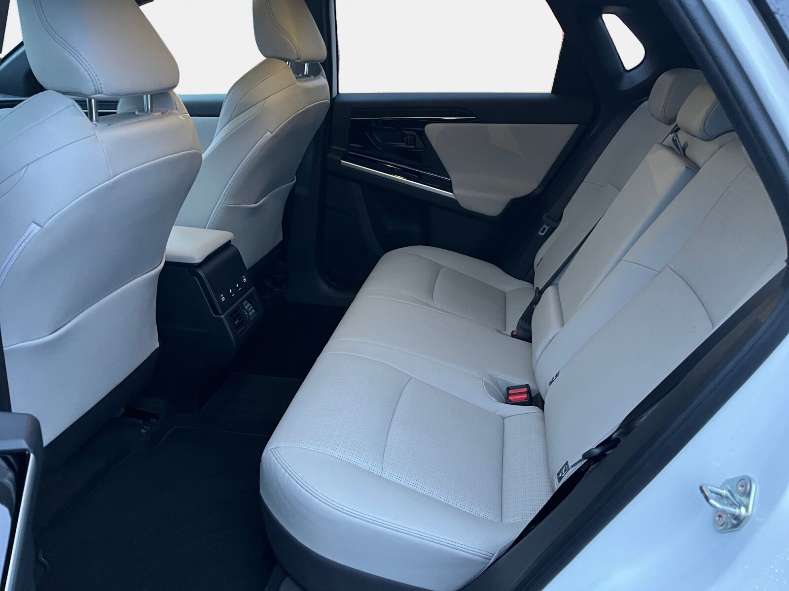 Billede af Toyota BZ4X EL Executive AWD 218HK 5d Aut.