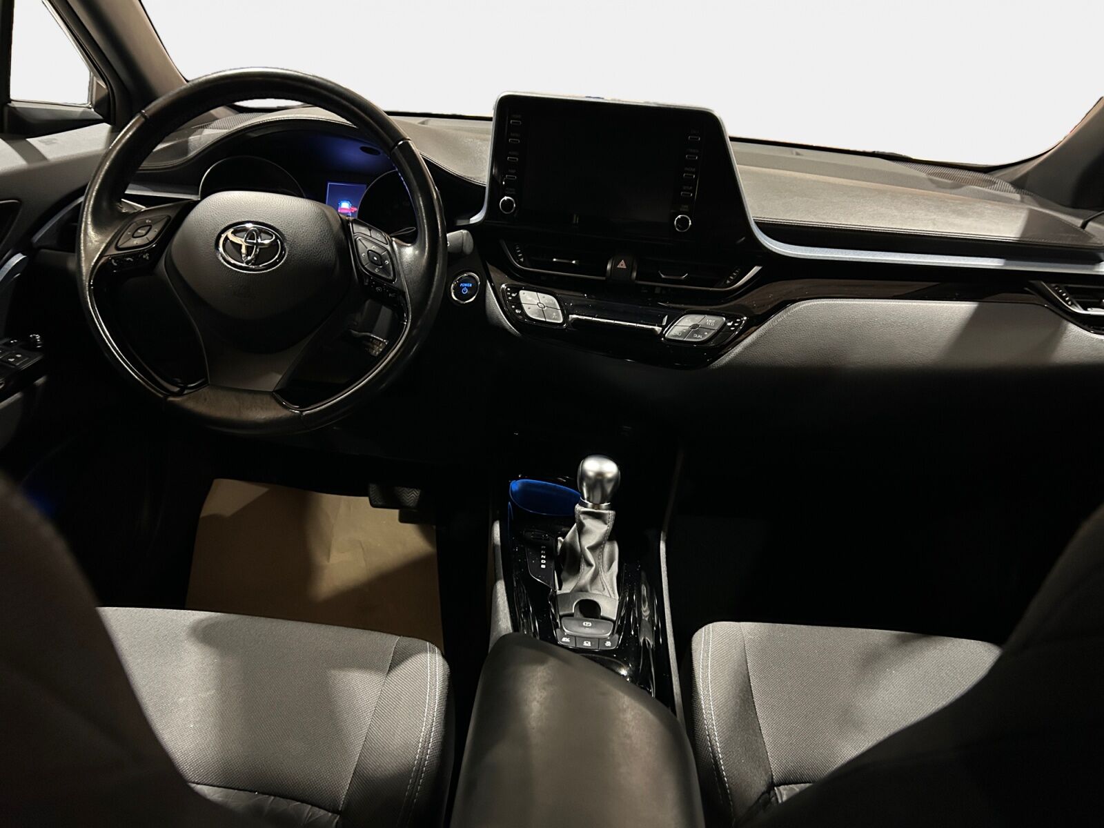 Billede af Toyota C-HR 1,8 Hybrid C-LUB Premium Multidrive S 122HK 5d Aut.