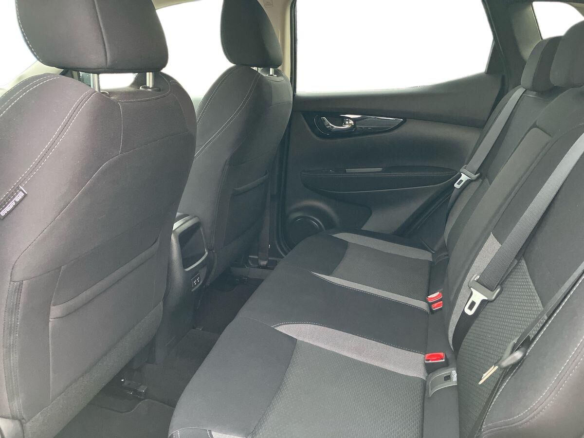 Billede af Nissan Qashqai 1,3 Dig-T N-Connecta DCT 160HK 5d 7g Aut.