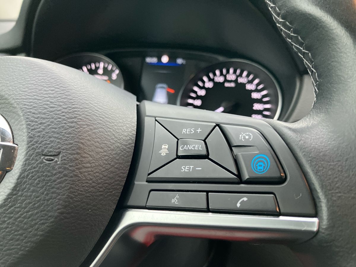 Billede af Nissan Qashqai 1,3 Dig-T N-Connecta DCT 160HK 5d 7g Aut.