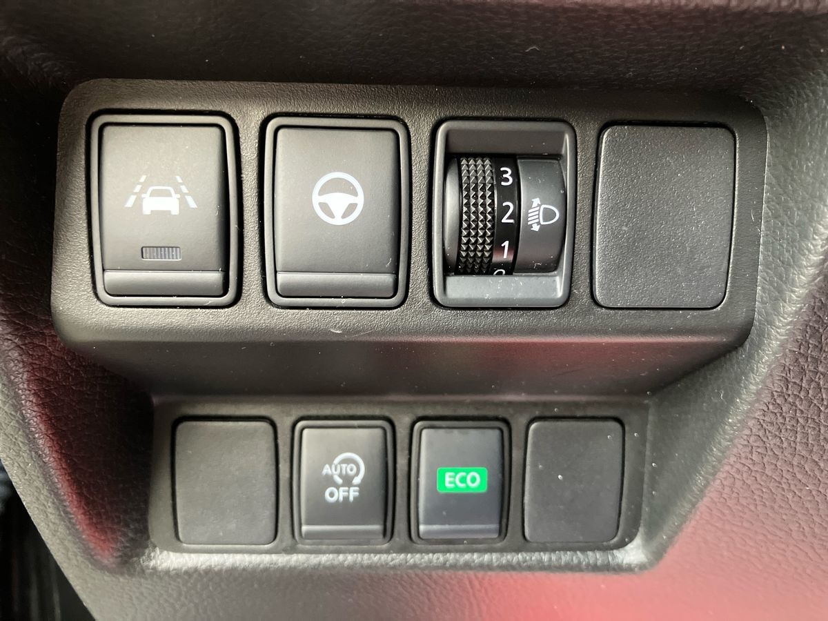 Billede af Nissan Qashqai 1,3 Dig-T N-Connecta DCT 160HK 5d 7g Aut.