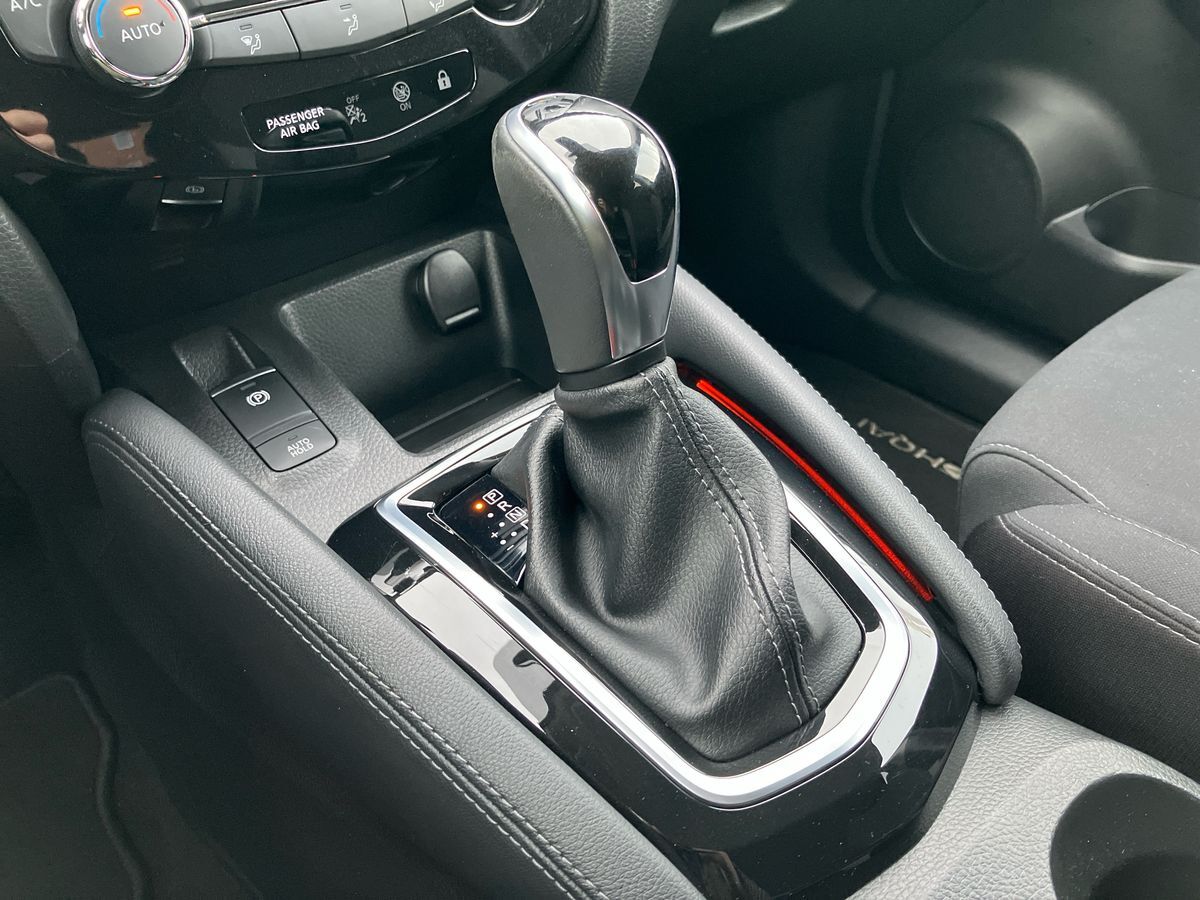 Billede af Nissan Qashqai 1,3 Dig-T N-Connecta DCT 160HK 5d 7g Aut.