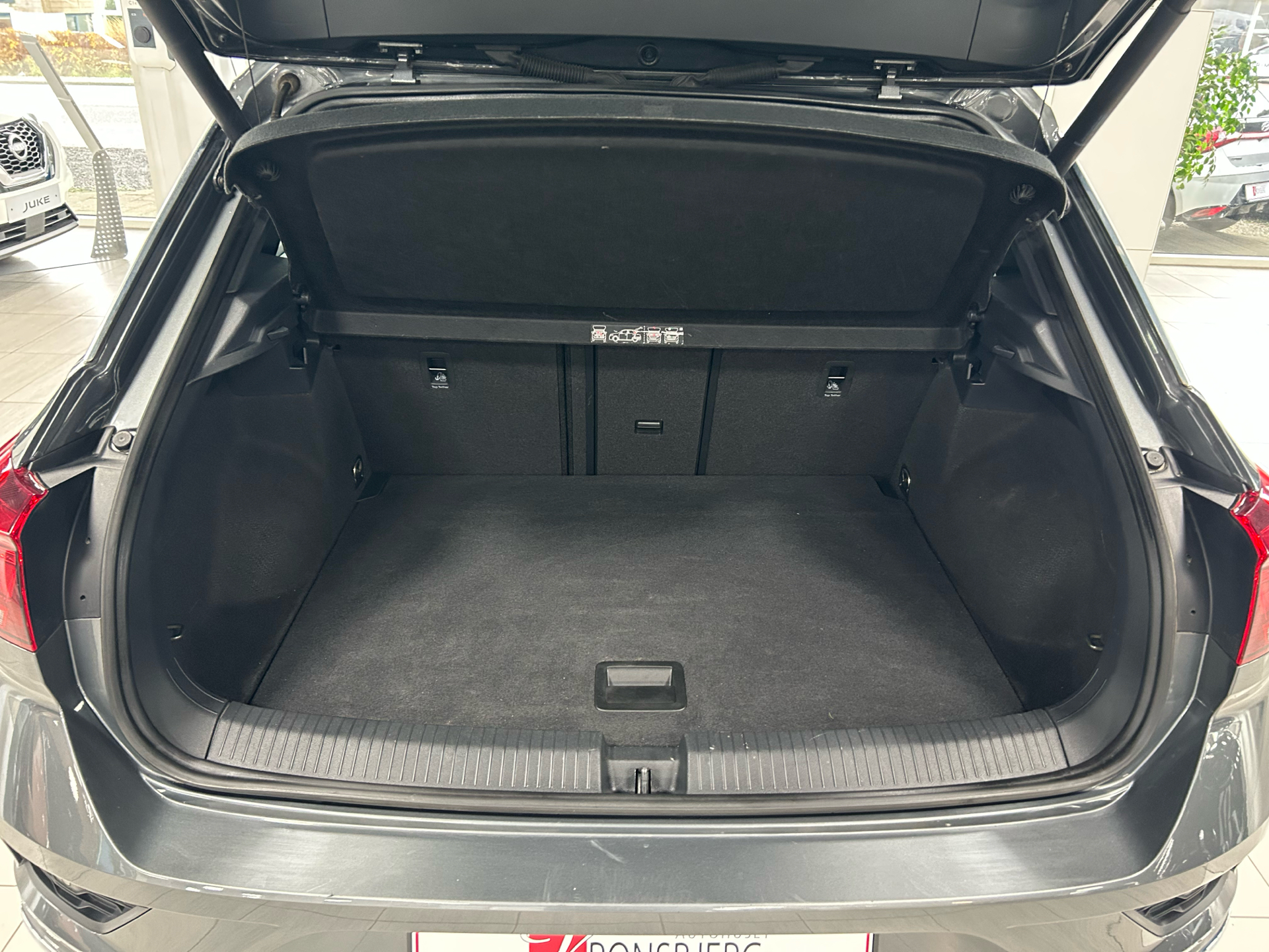 Billede af VW T-Roc 1,5 TSI ACT Sport Plus DSG 150HK 5d 7g Aut.