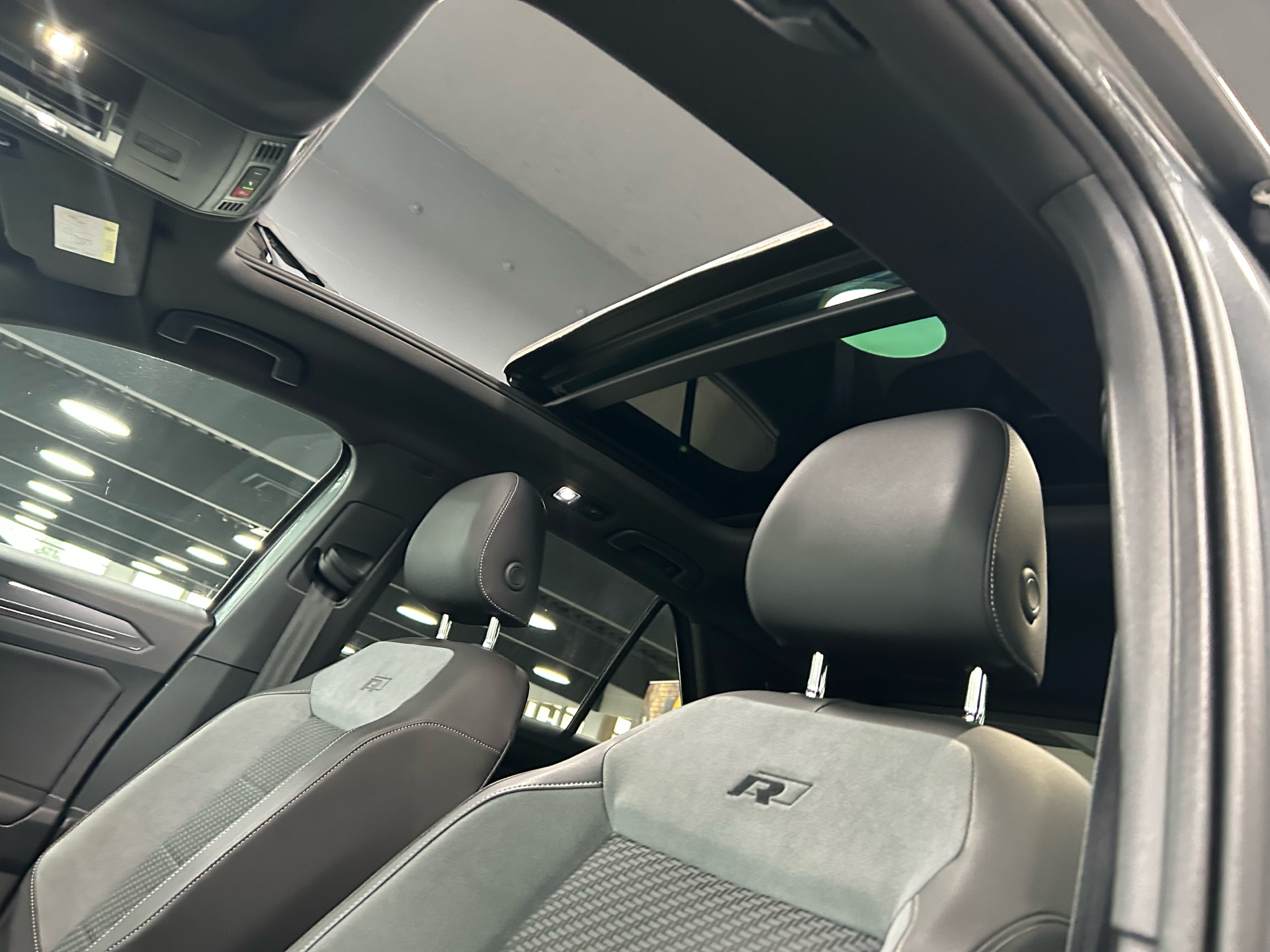 Billede af VW T-Roc 1,5 TSI ACT Sport Plus DSG 150HK 5d 7g Aut.