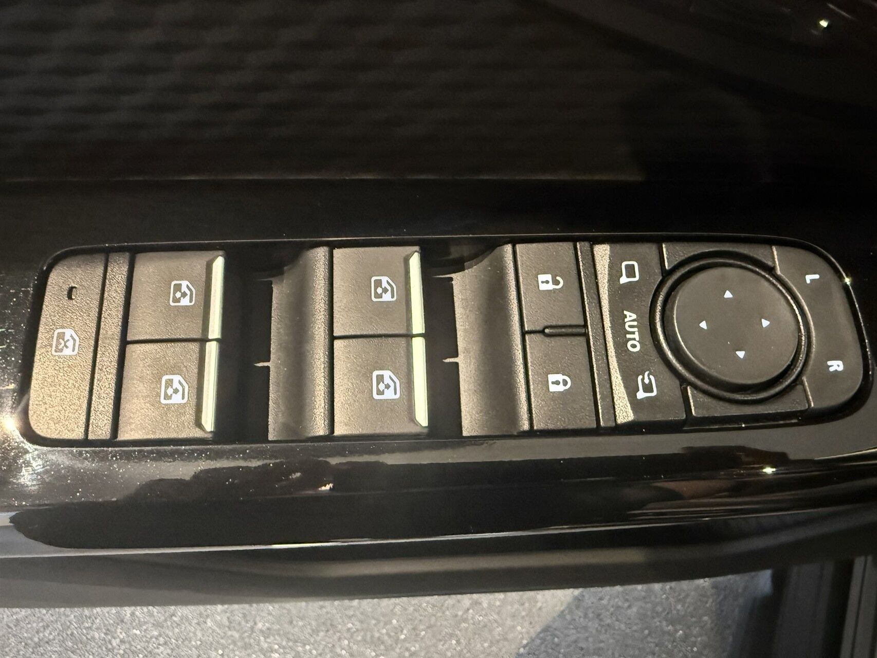 Billede af Suzuki eVitara EL Adventure 174HK 5d Aut.